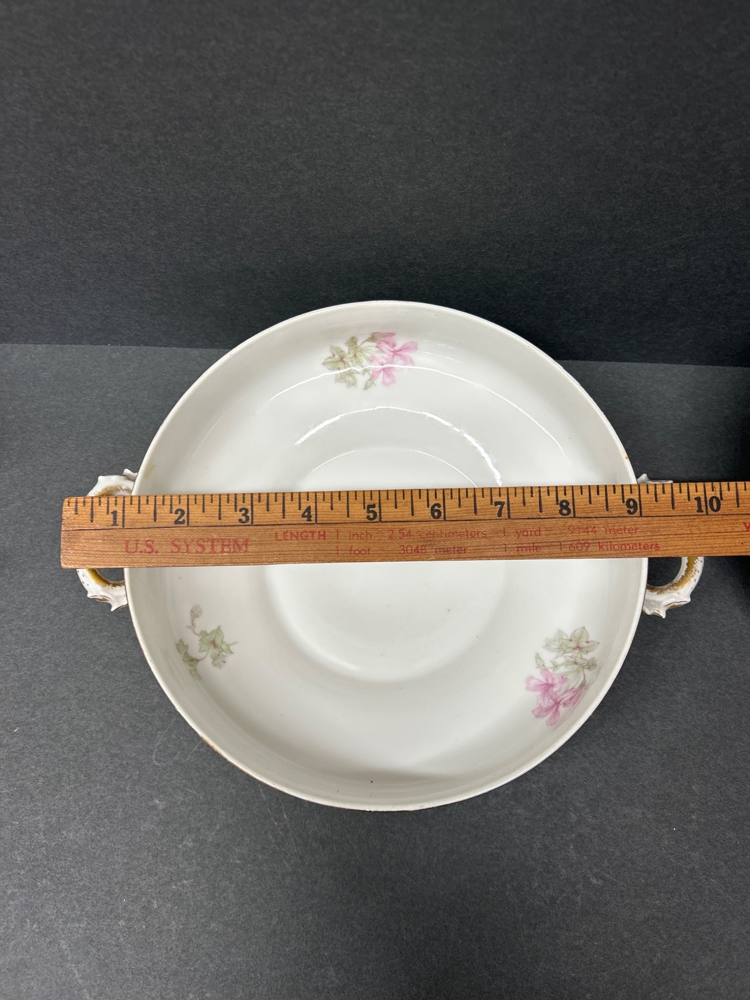 Limoges France GDA Porcelain Covered Dish with Floral Design and Gold Accents - 7