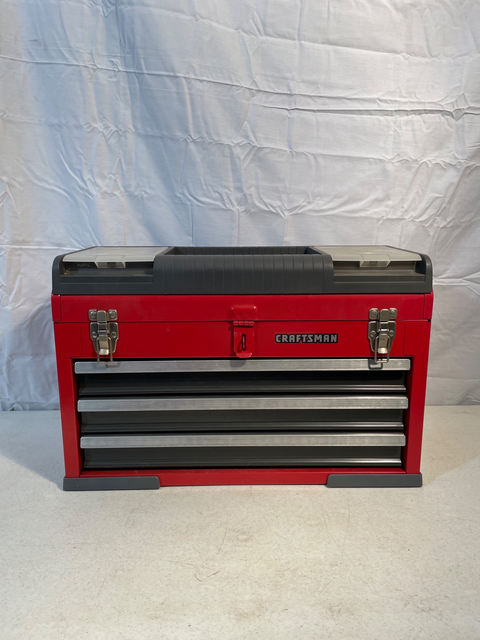 Craftsman Tool Chest with Assorted Tools (1 of 6)
