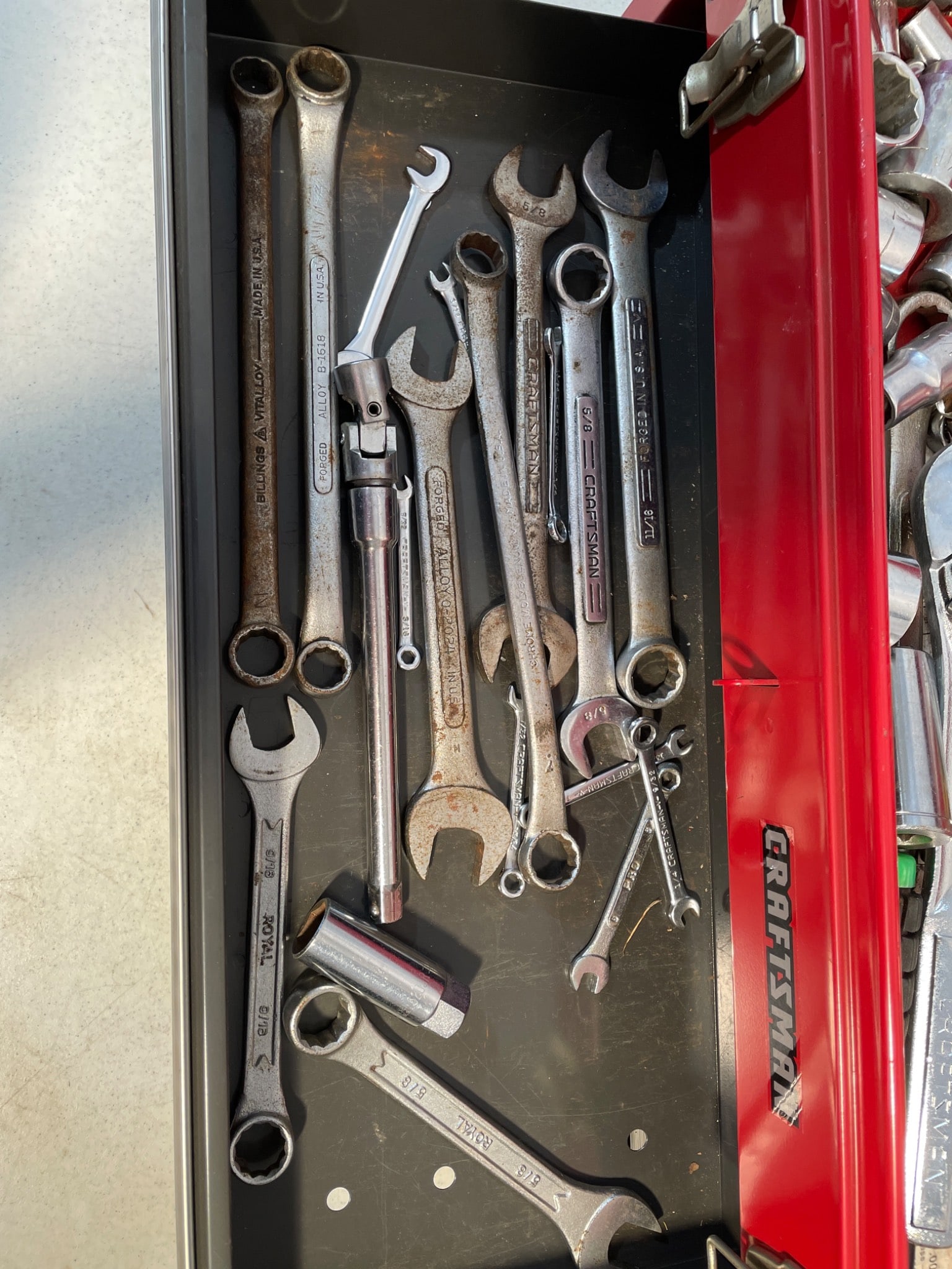 Craftsman Tool Chest with Assorted Tools - 4