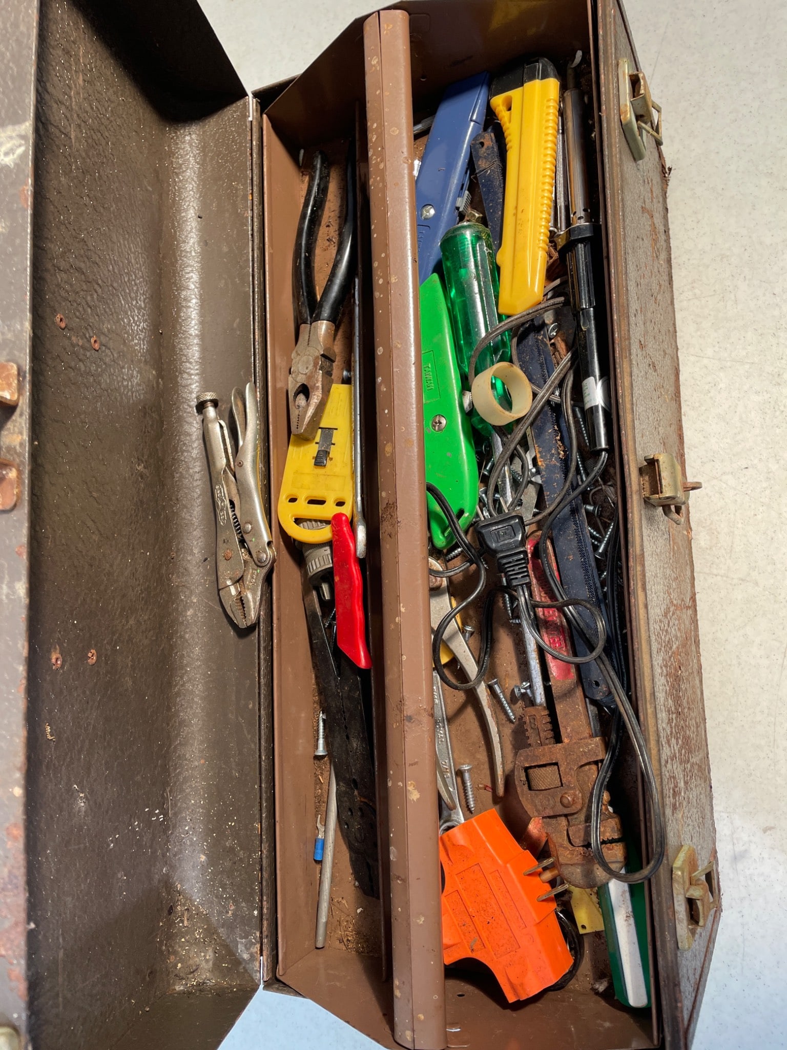Metal Toolbox With Assorted Hand Tools and Accessories - 2