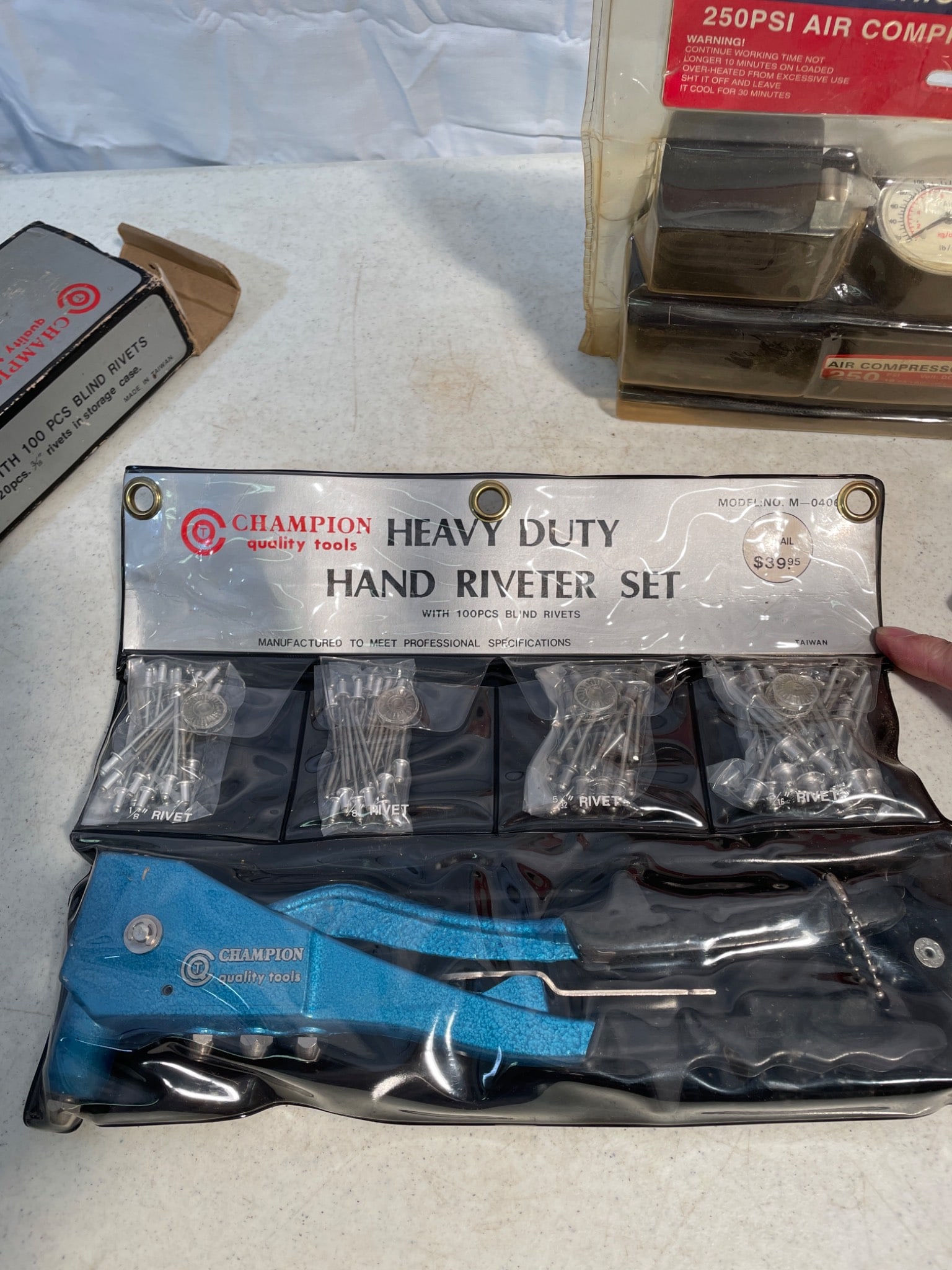 Champion Heavy Duty Hand Riveter Set and 25 PSI Air Compressor with Gauge - 2