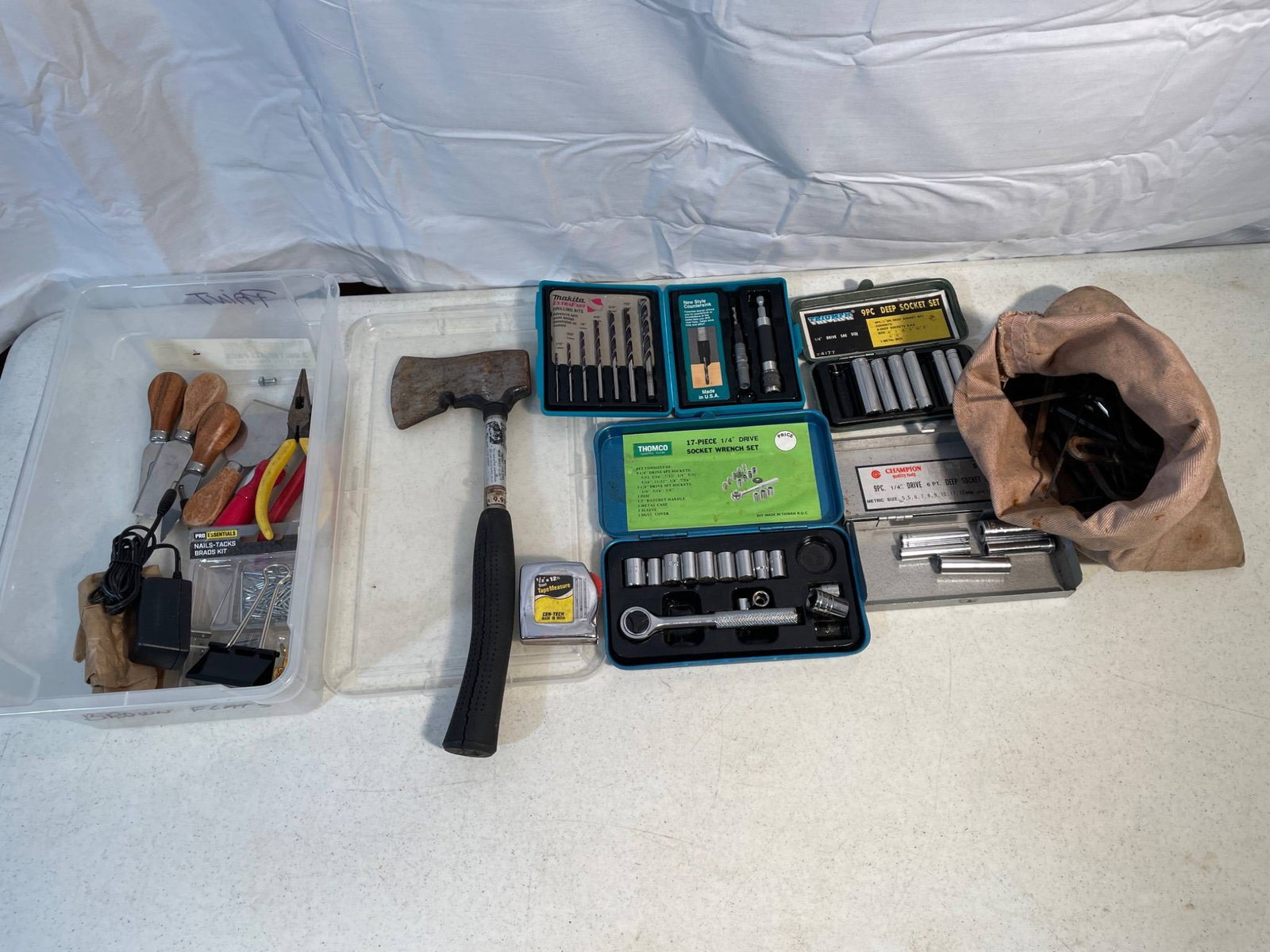 Hand Tools and Drill Sets with Accessories (1 of 4)