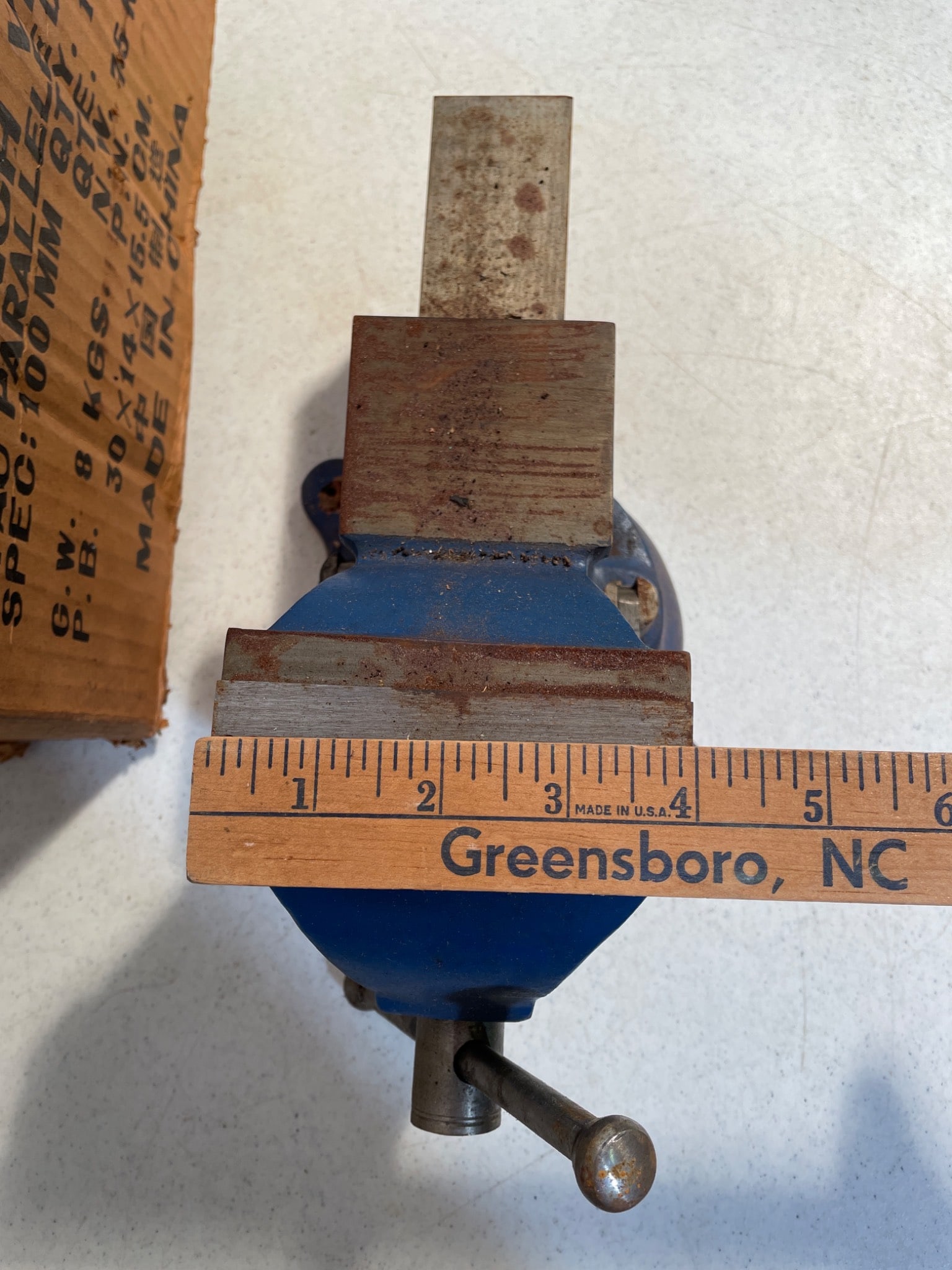 Bench Vise, Model 100mm, Rotatable, Made in China - 2