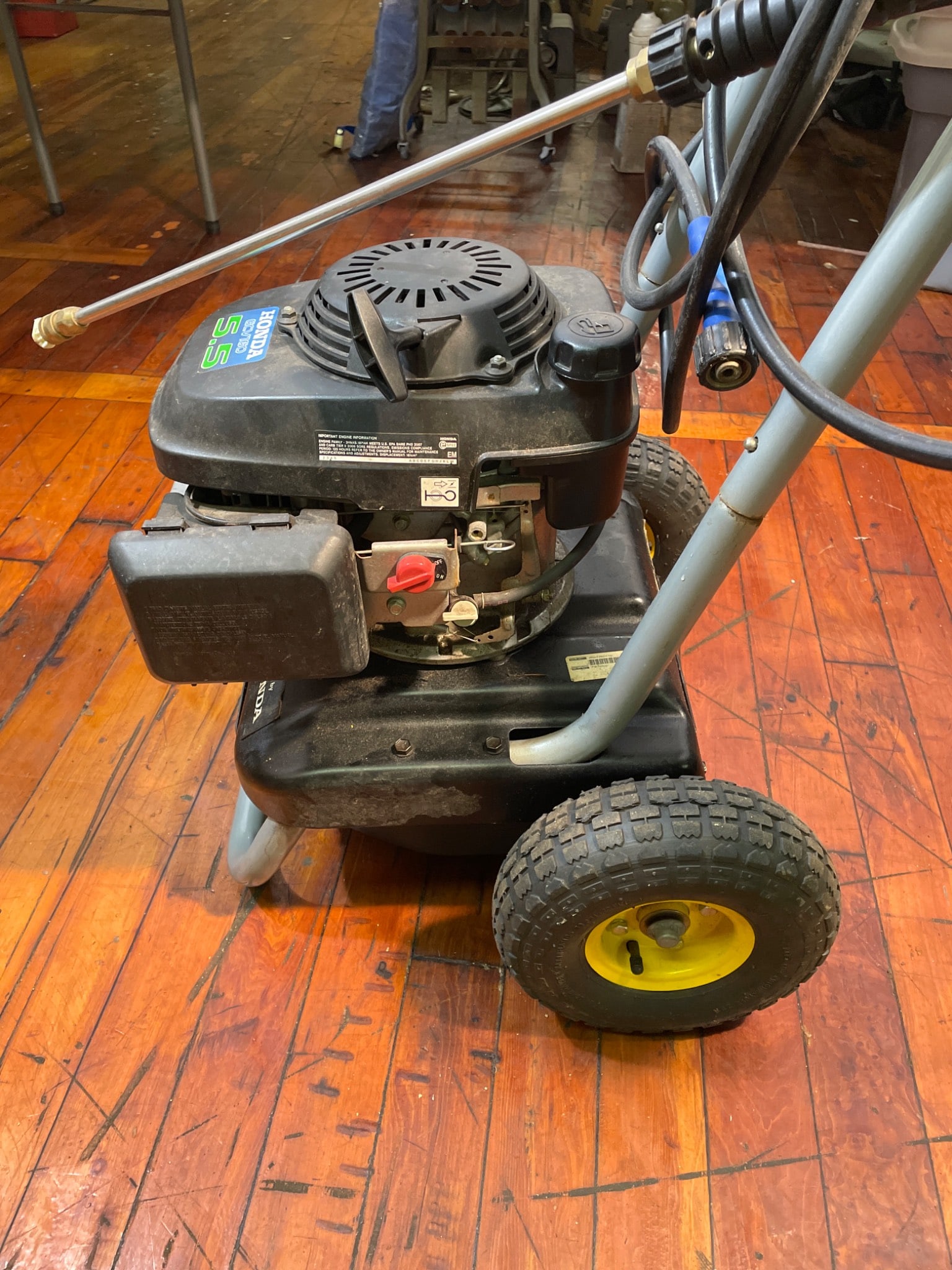 Pressure Wave PWH2500 Gas-Powered Pressure Washer, 2500 PSI, 5.5 HP - 3
