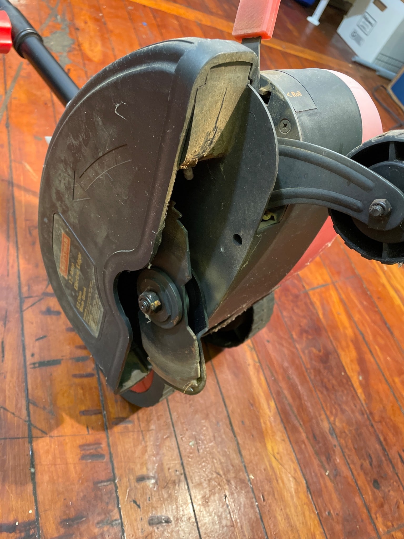Craftsman EZ Edge-n-Store 12 Amp Electric Edger - 3