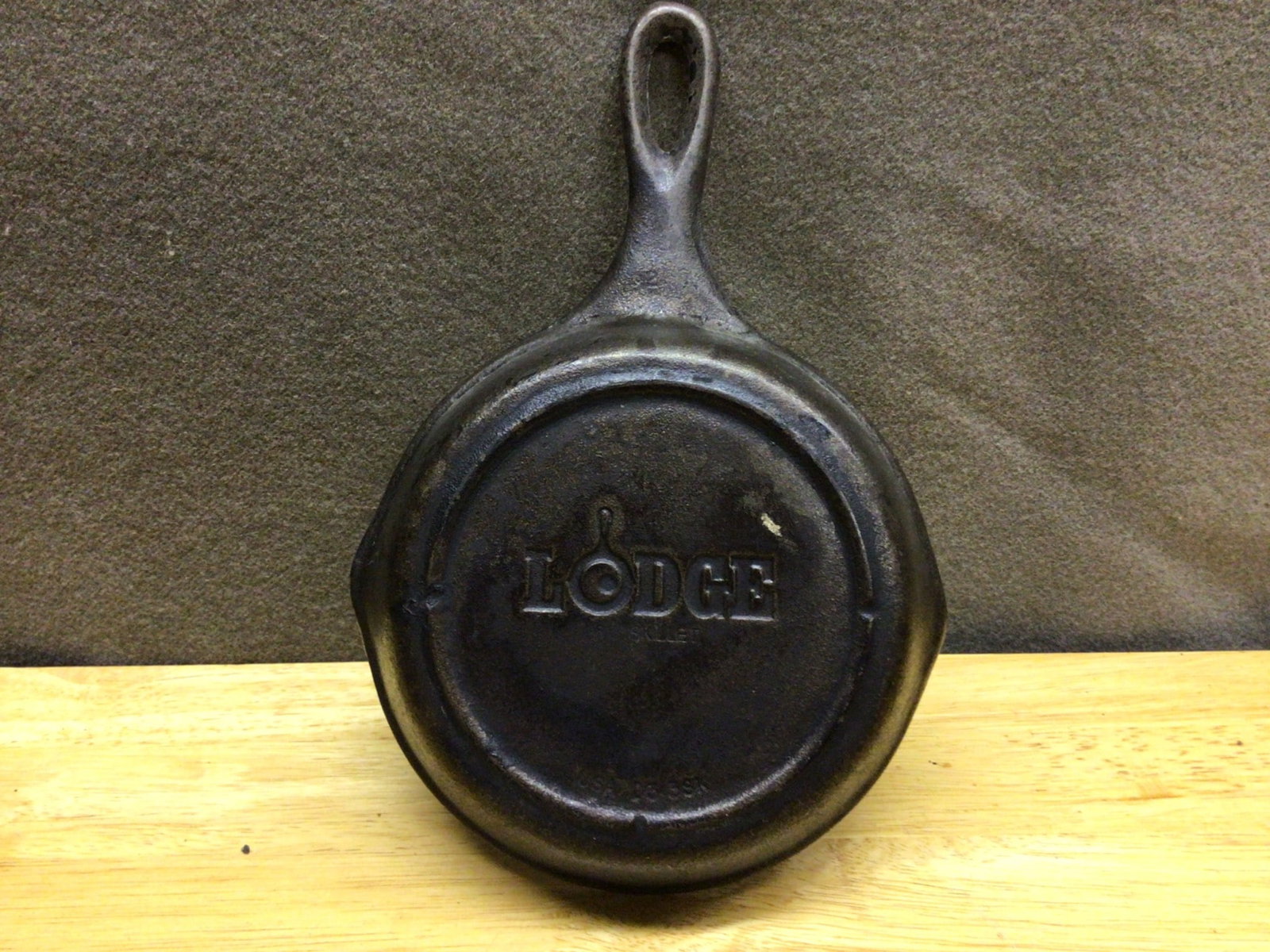 Lodge Cast Iron Skillet with 6-Inch Diameter - 2