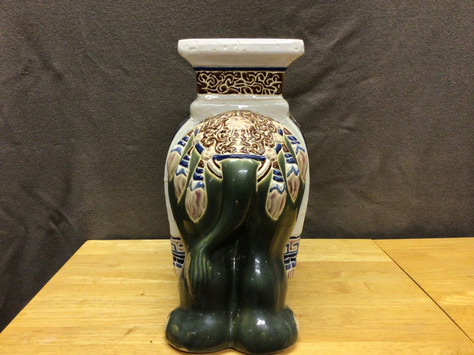 Ceramic Elephant Plant Stand with Decorative Glaze - 4
