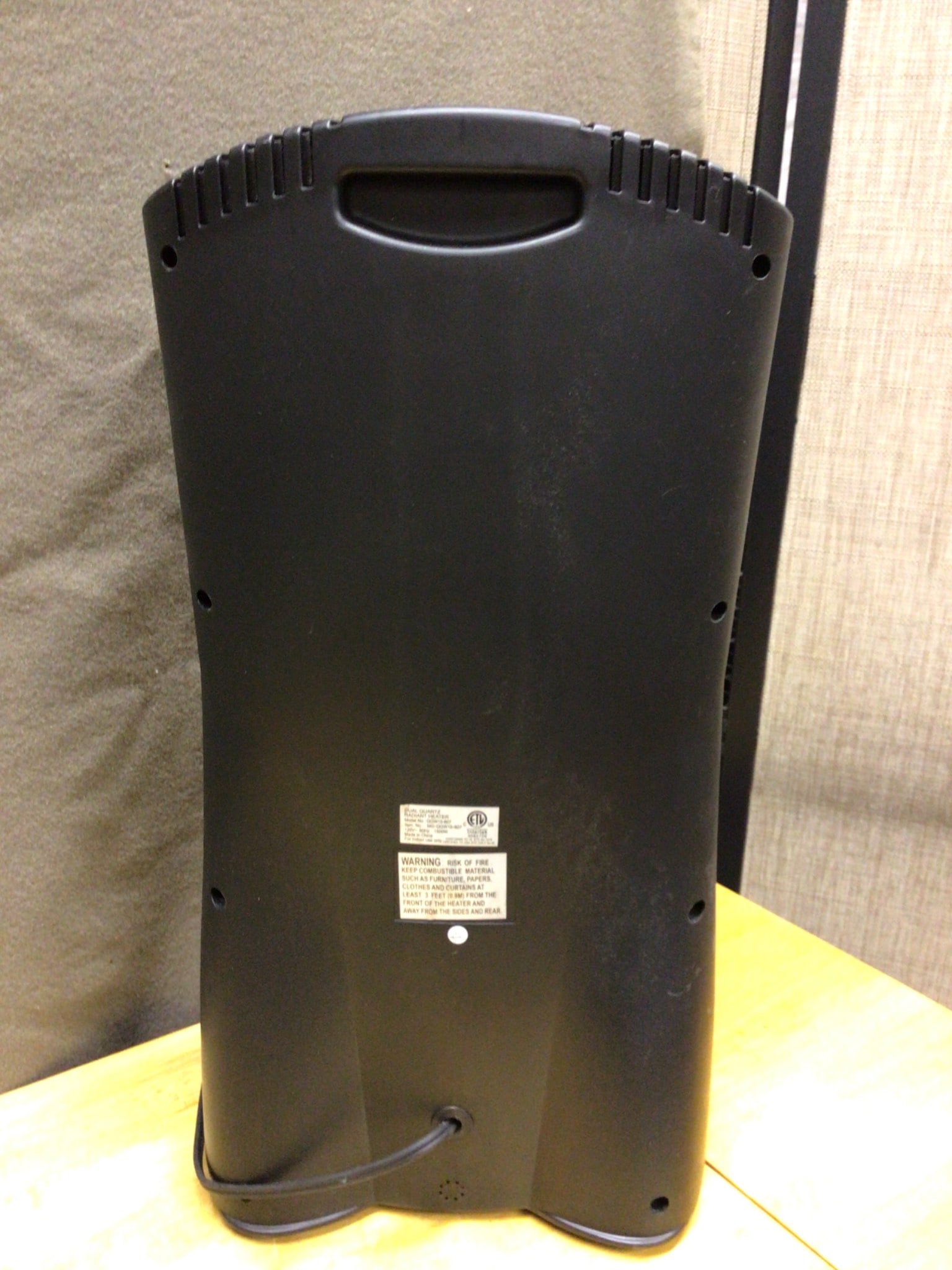 Magnavox Electric Heater With Adjustable Thermostat - 2