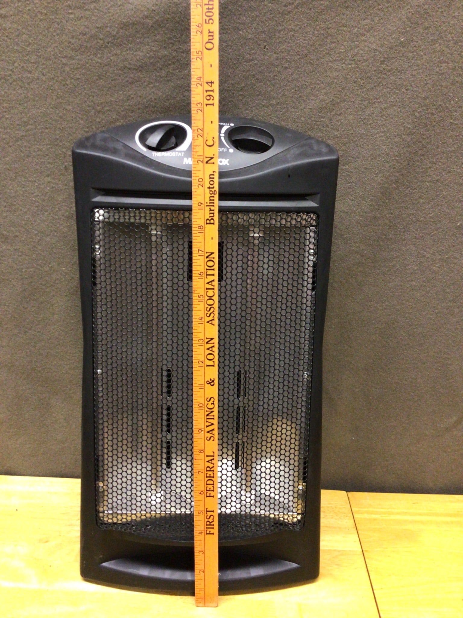 Magnavox Electric Heater With Adjustable Thermostat - 3