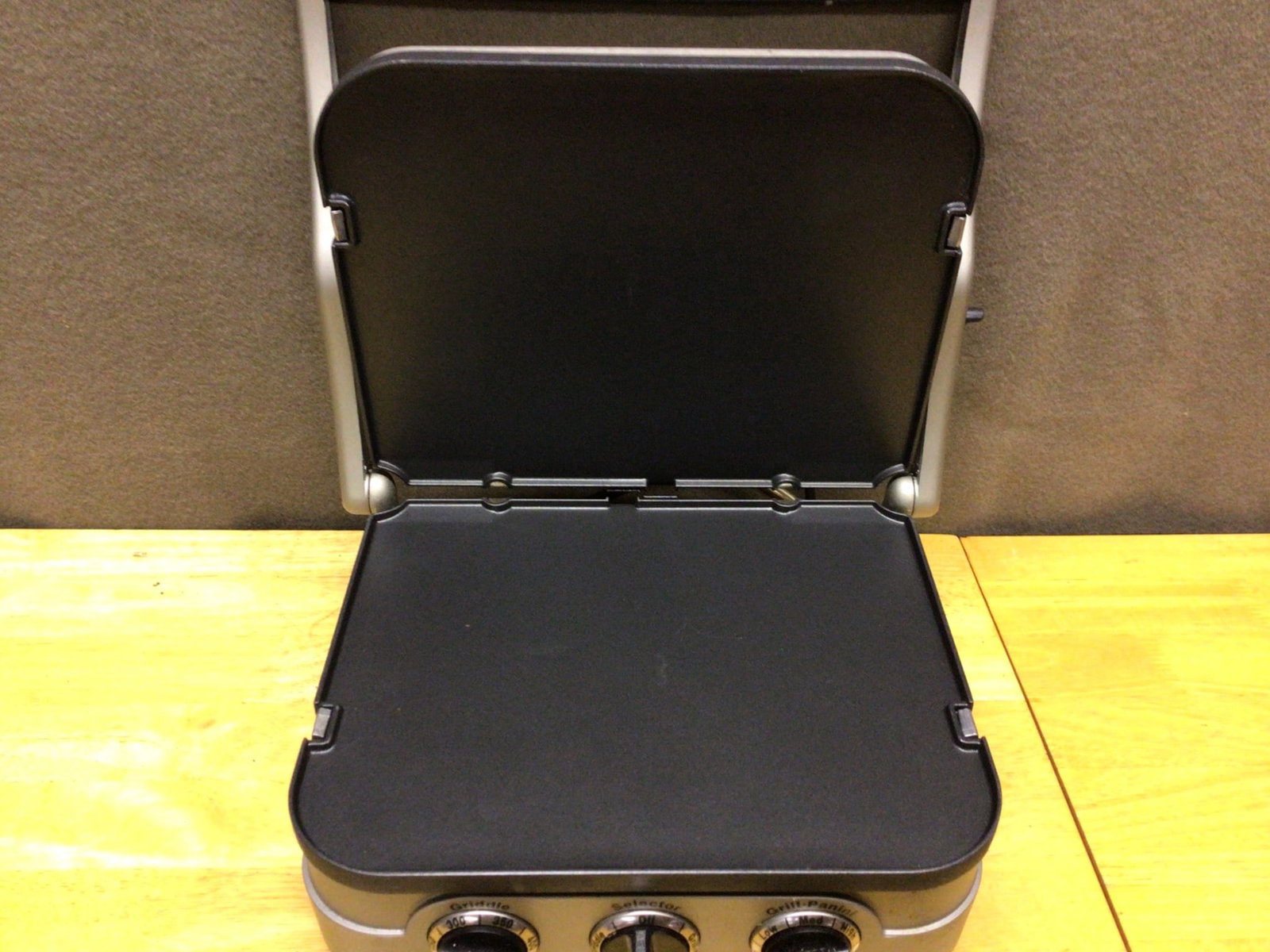 Cuisinart Griddler GR-4N 5-in-1 Countertop Grill - 3