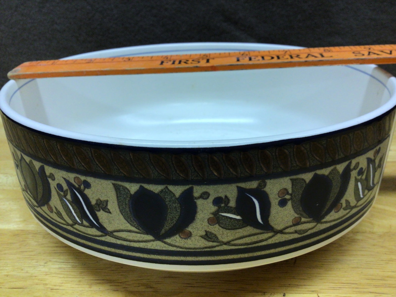 Mikasa Arabella CA001/726 Stoneware Salad Bowl - 2