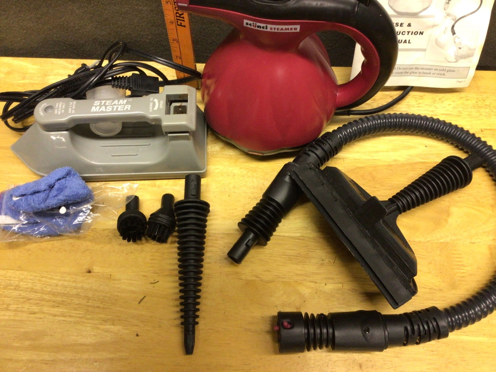 Scunci Steamer Model SS-1000 Portable Household Steamer With Accessories - 3