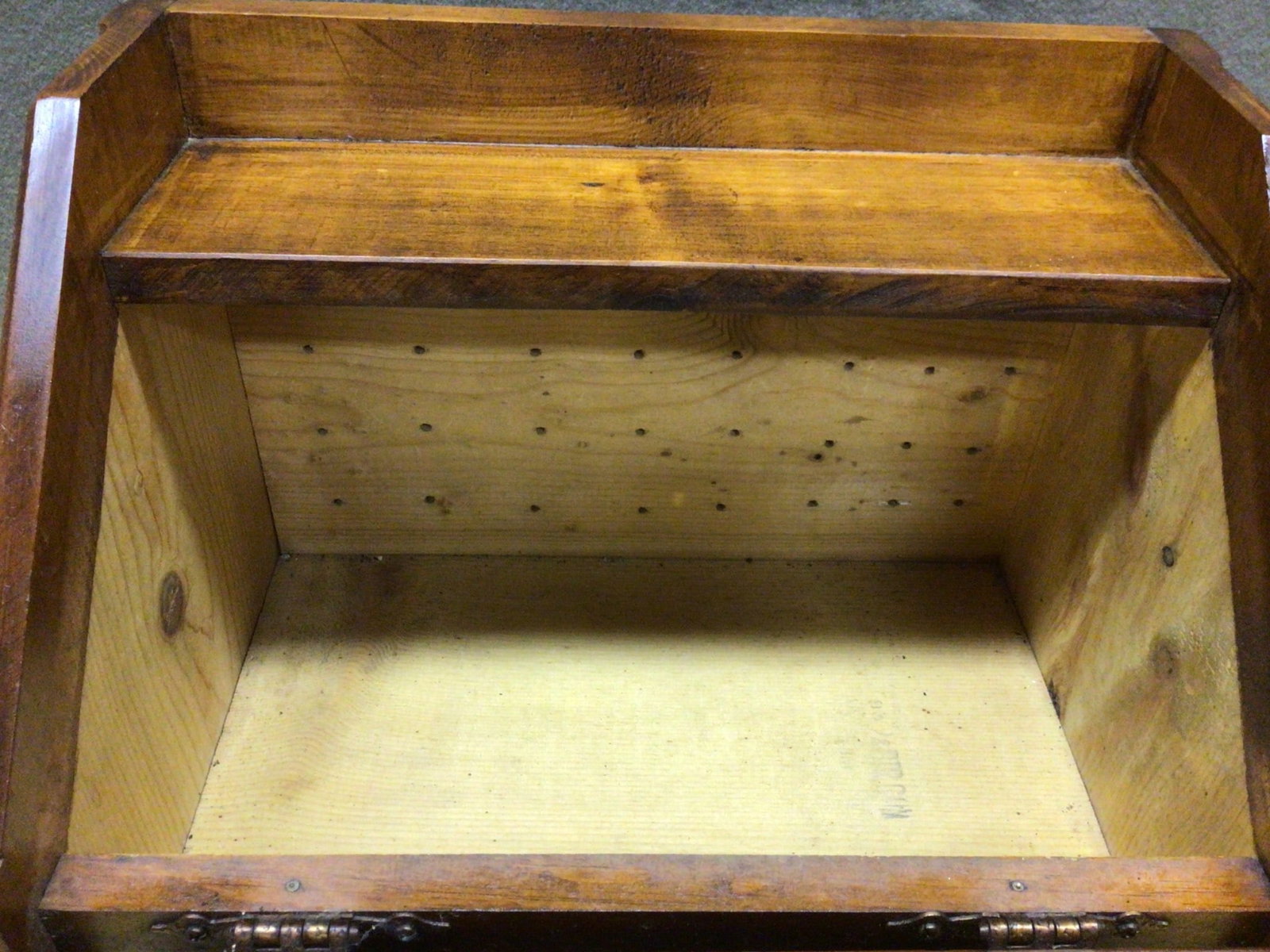 Wooden Bread Box With Hinged Lid and Carved 'Bread' Label - 2