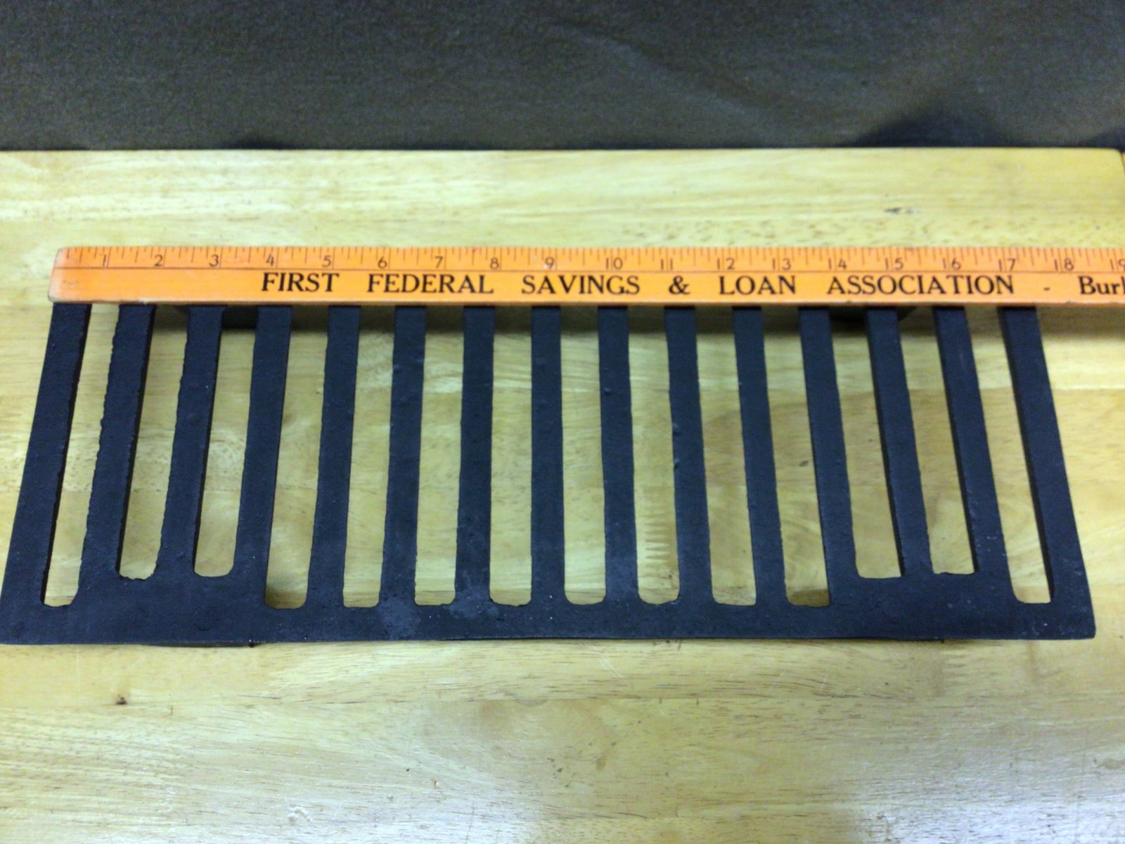 Cast-Iron Grate for Fireplace or Stove with Slotted Design - 2