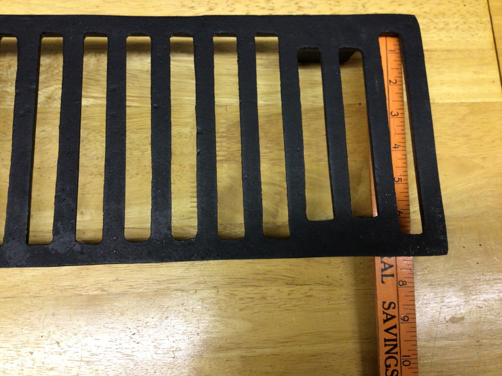 Cast-Iron Grate for Fireplace or Stove with Slotted Design - 3