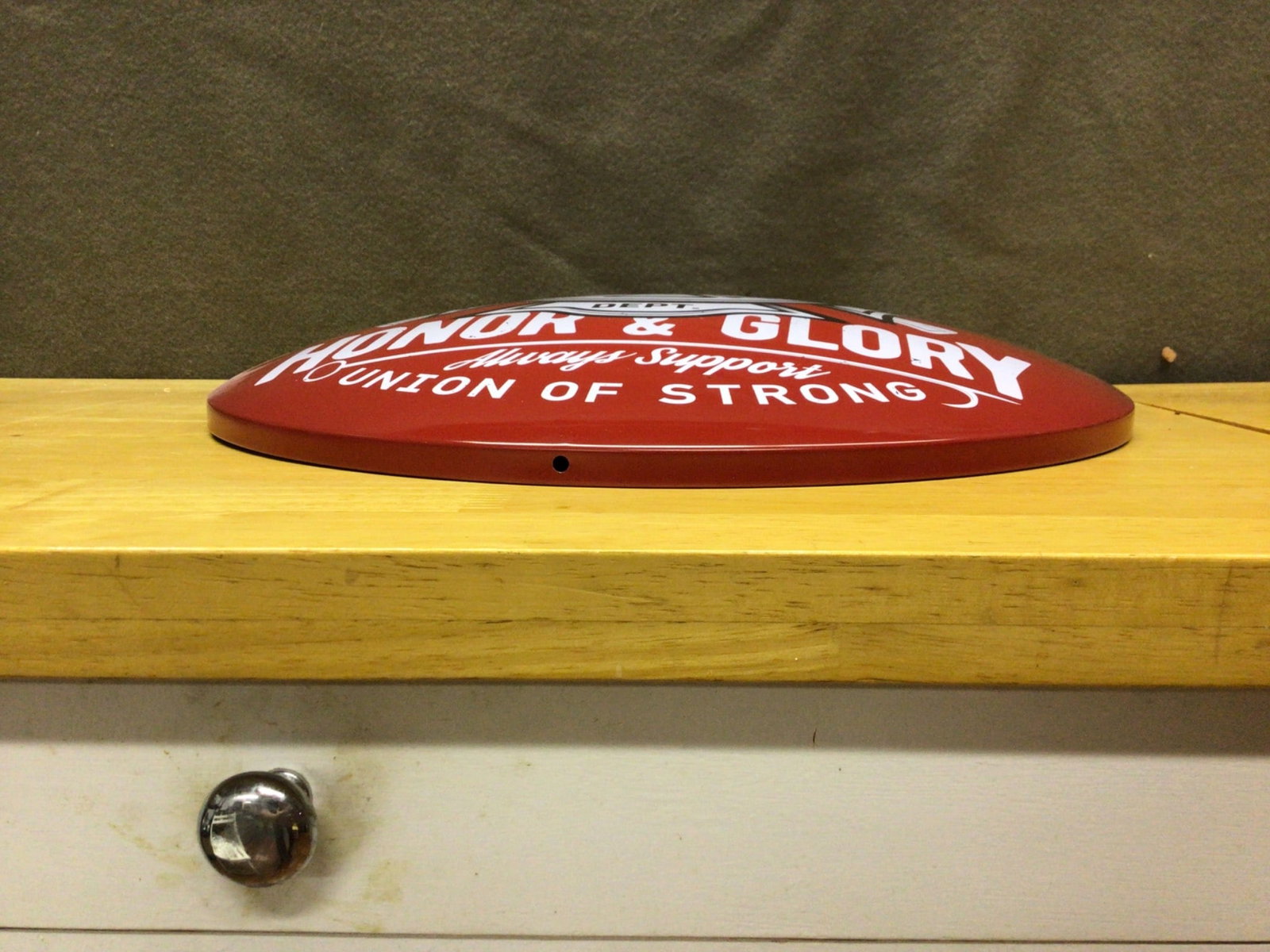 Fire Dept 'Honor & Glory' Decorative Wall Plaque, 18-Inch Diameter - 4