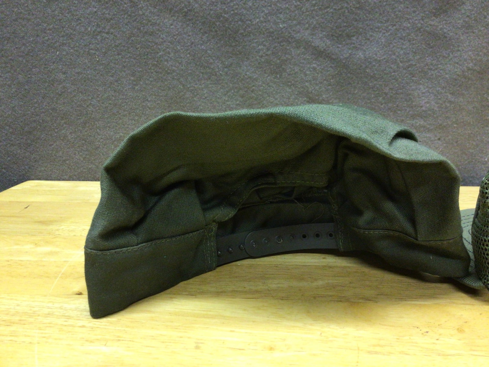 United States Military Headwear: Two Caps, Including 64th FMS Model - 4