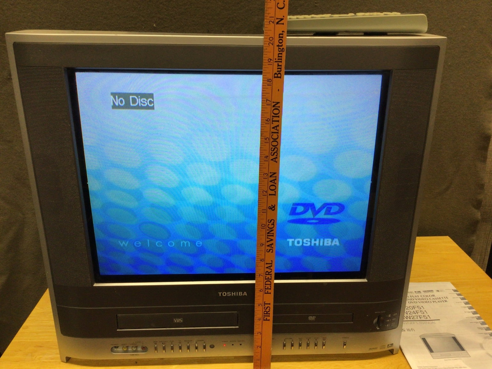 Toshiba MW24F51 Combination Flat Color TV with VHS and DVD Player - 6