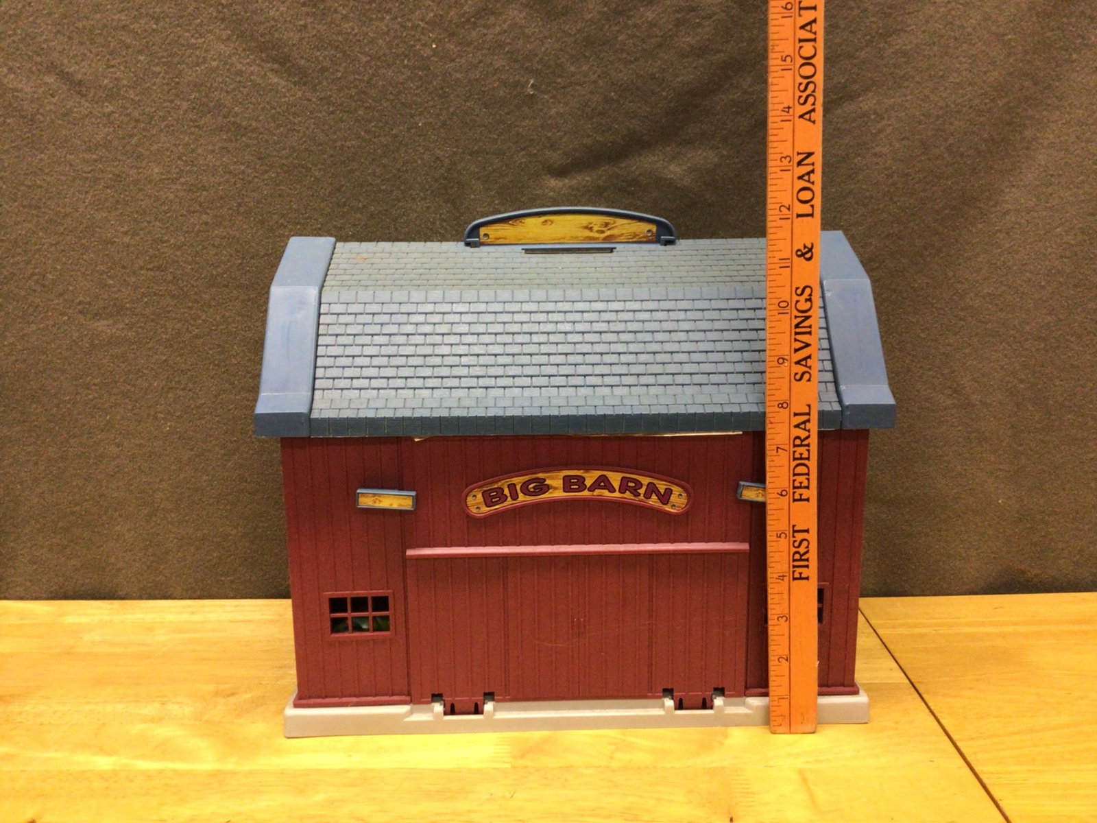 Big Barn Toy Set With Accessories - 2