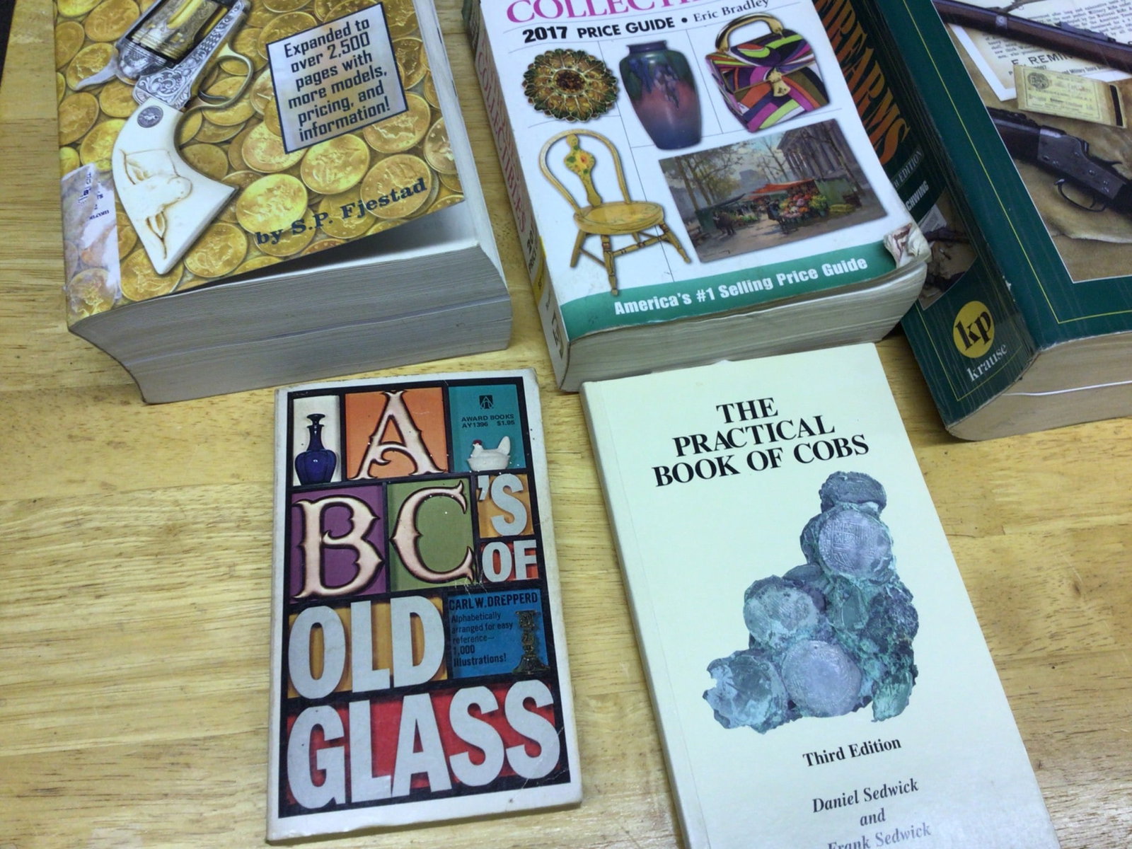 5 Reference Guides on Antiques, Firearms, Glass, and Coins - 4