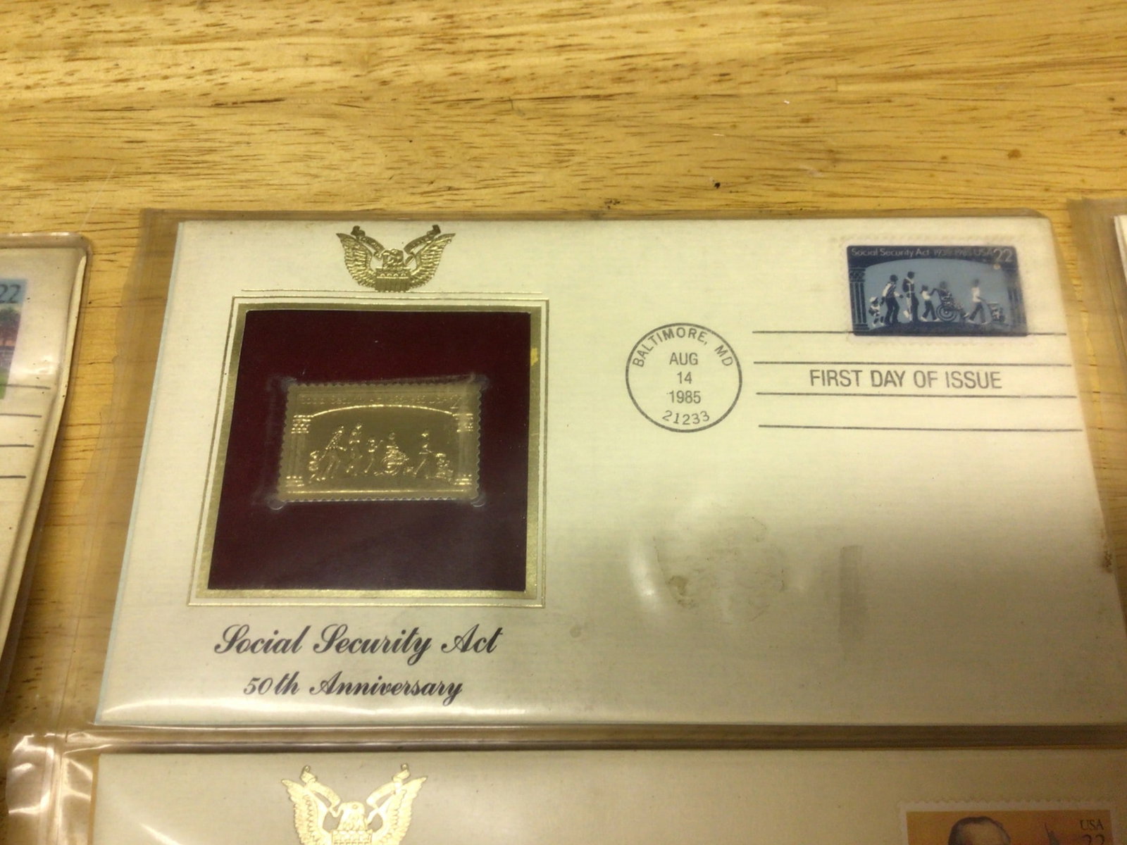 First Day Covers with Inset Gold Replicas (1985-1986) - 7