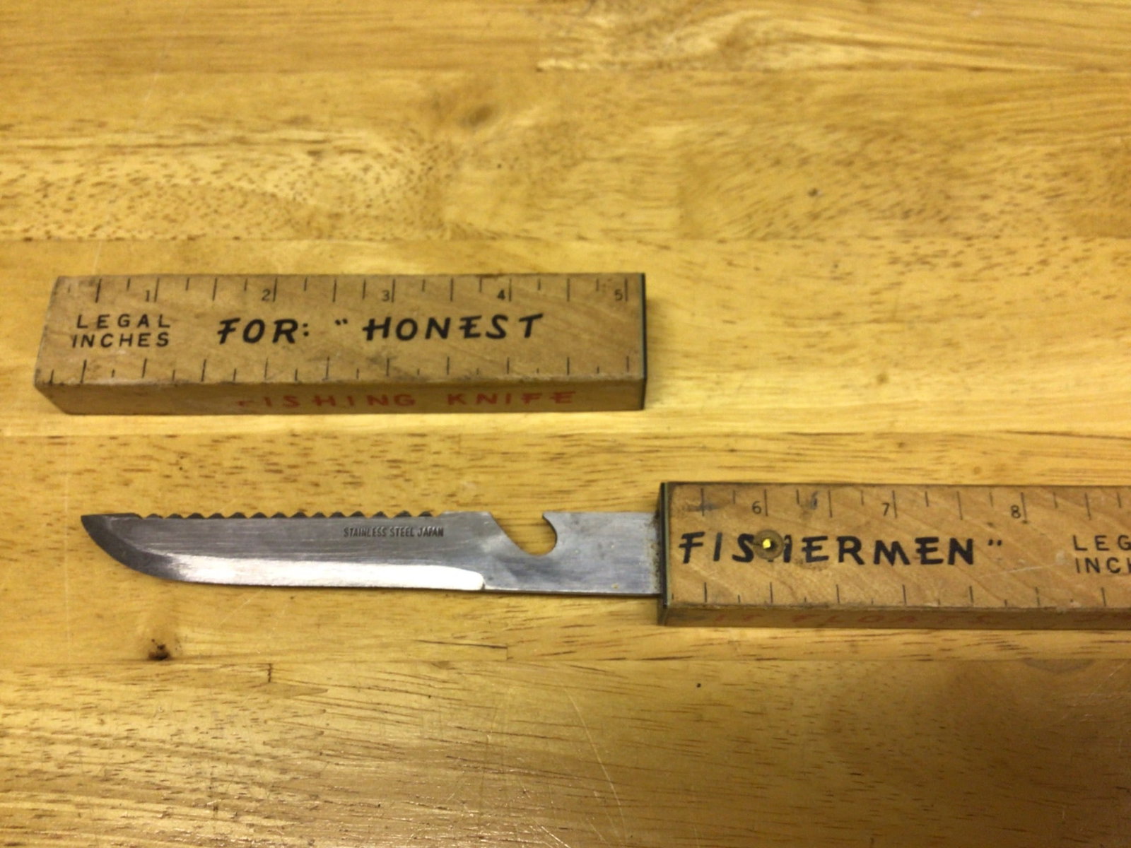 Wooden Fishing Knife with Ruler for Legal and Illegal Length - 5