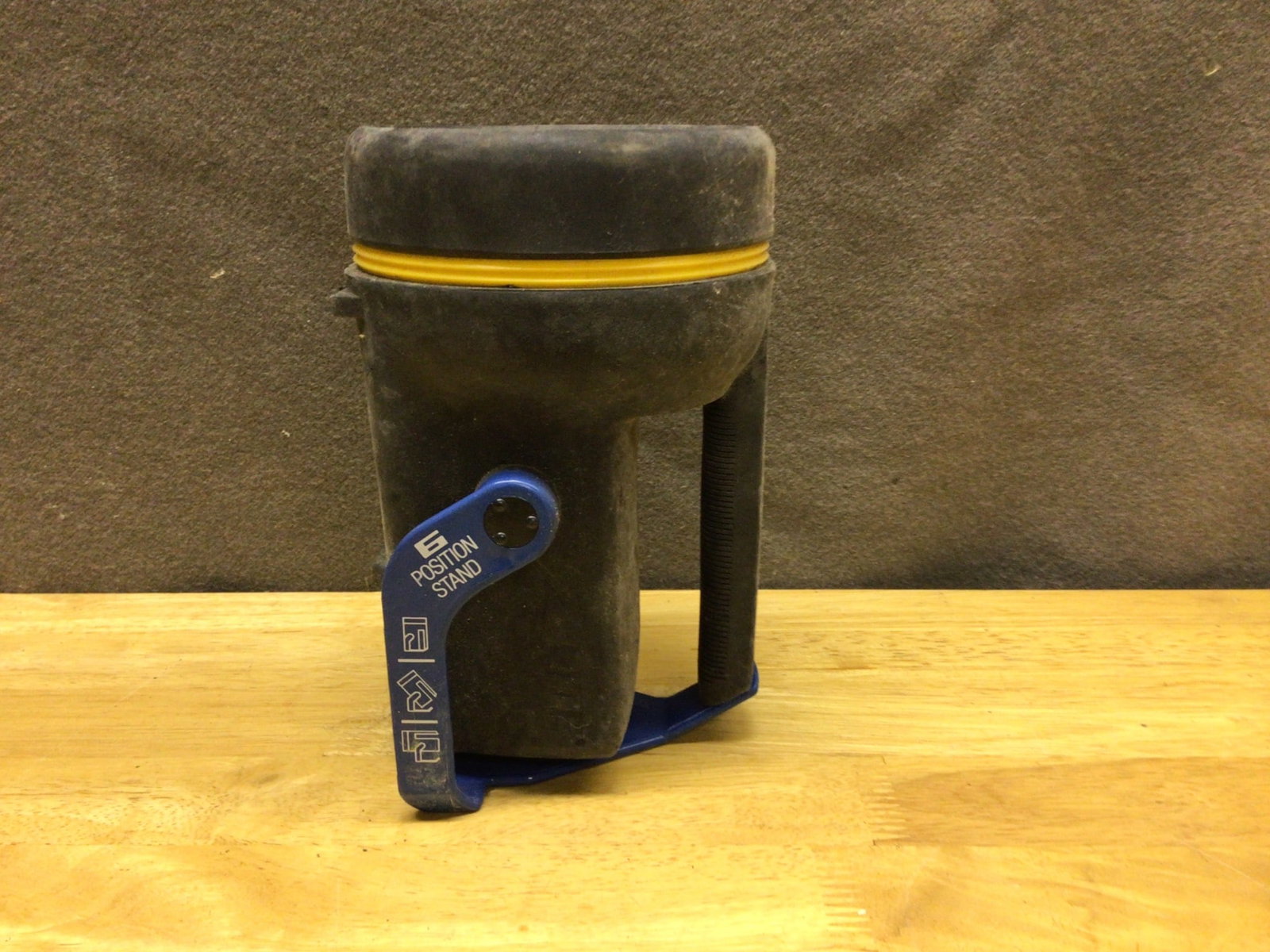 Streamlight 45107 Vulcan Rechargeable Light with Adjustable Stand - 5