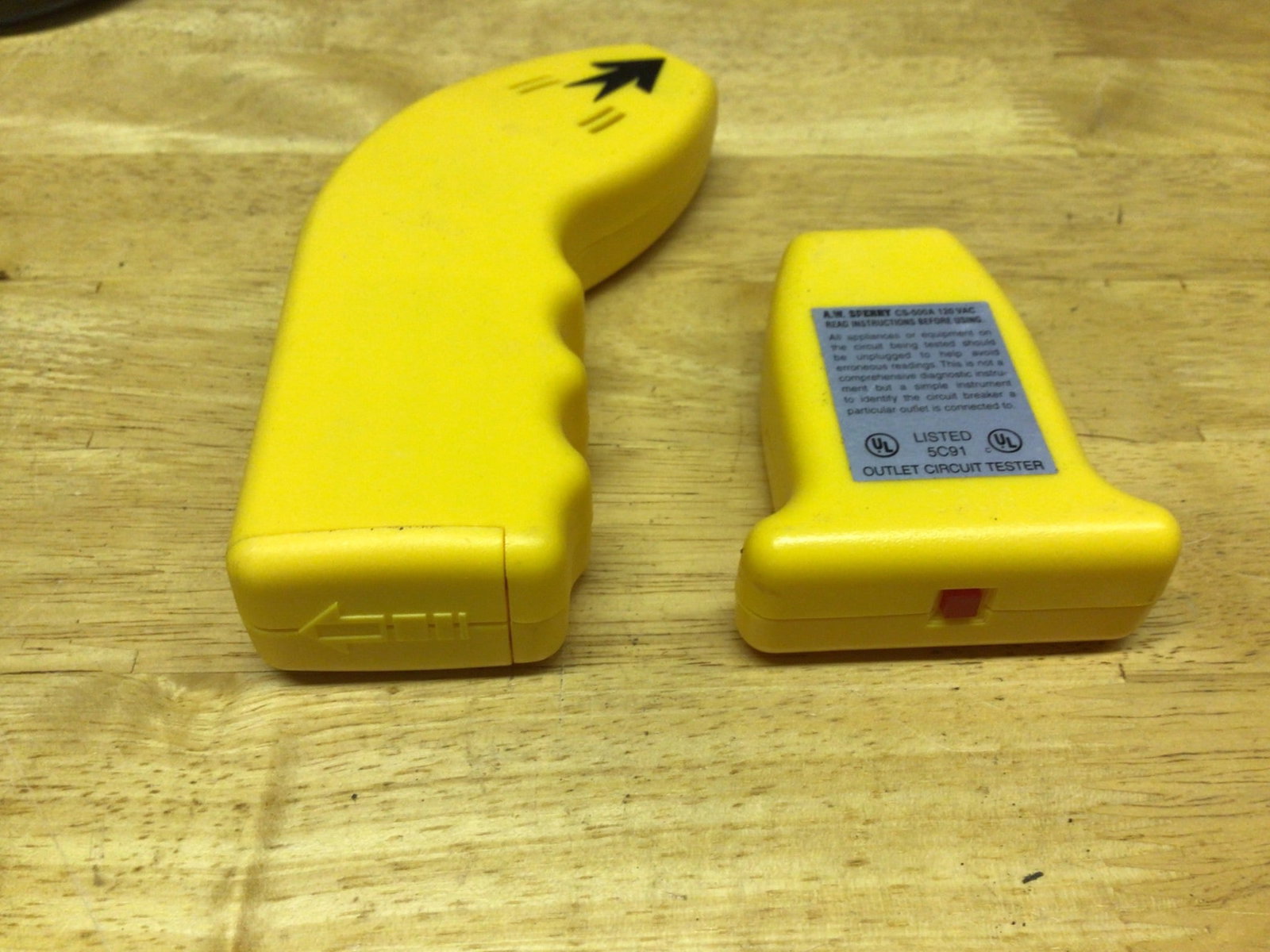 Sperry Outlet Circuit Tester with Transmitter and Receiver - 3