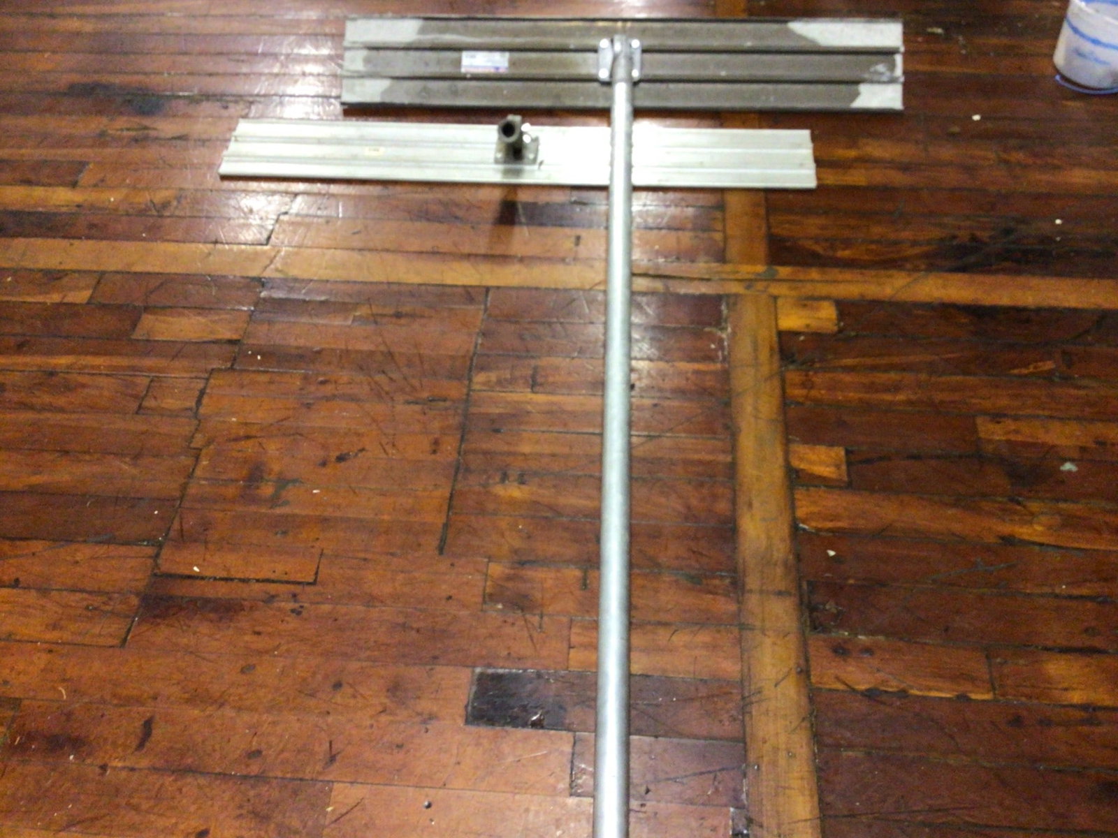 Marshalltown Magnesium Bull Float with Handle and QLT Extruded Float - 5