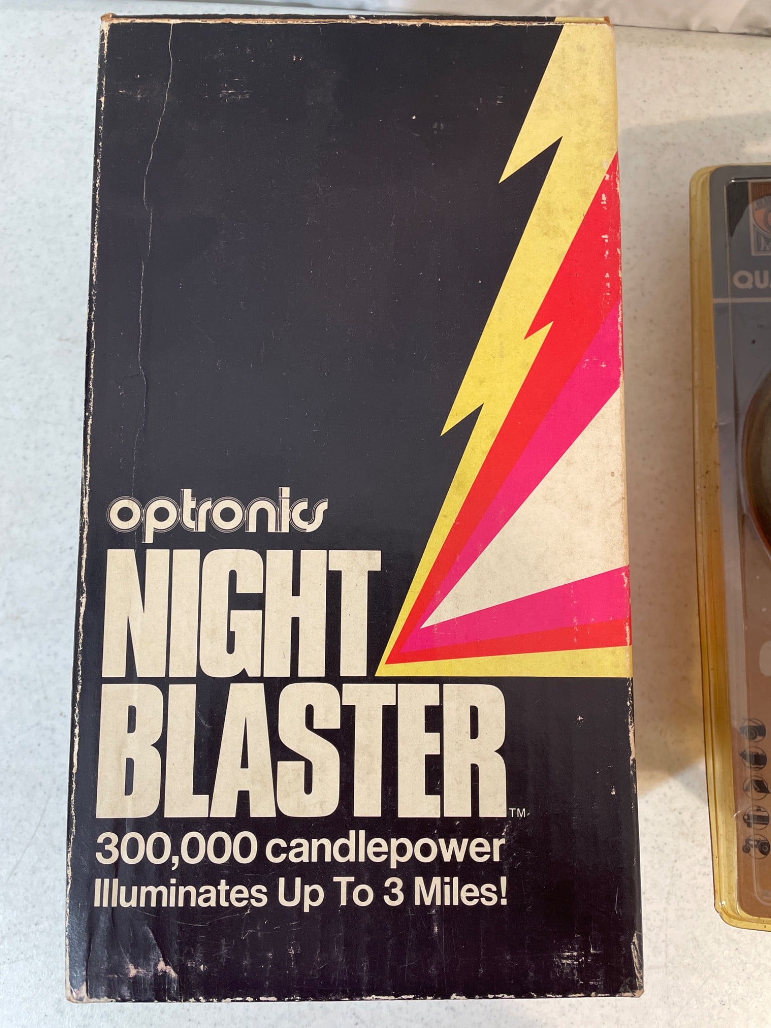 2 Handheld Spotlights, Optronics Night Blaster and Blazer L-4102 - 3