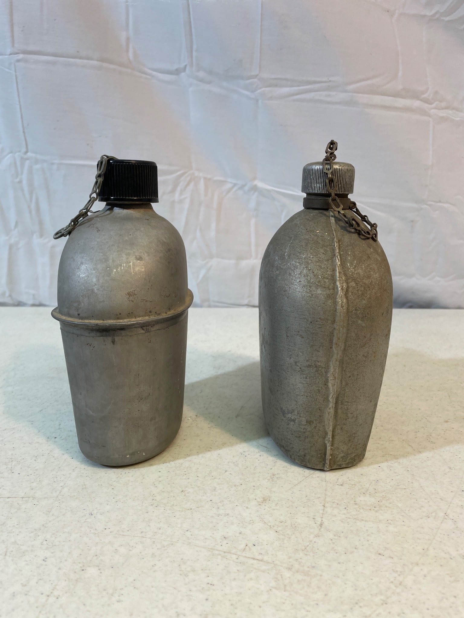 U.S. Military Metal Canteens, 1918 Marked, with Caps and Chains - 4