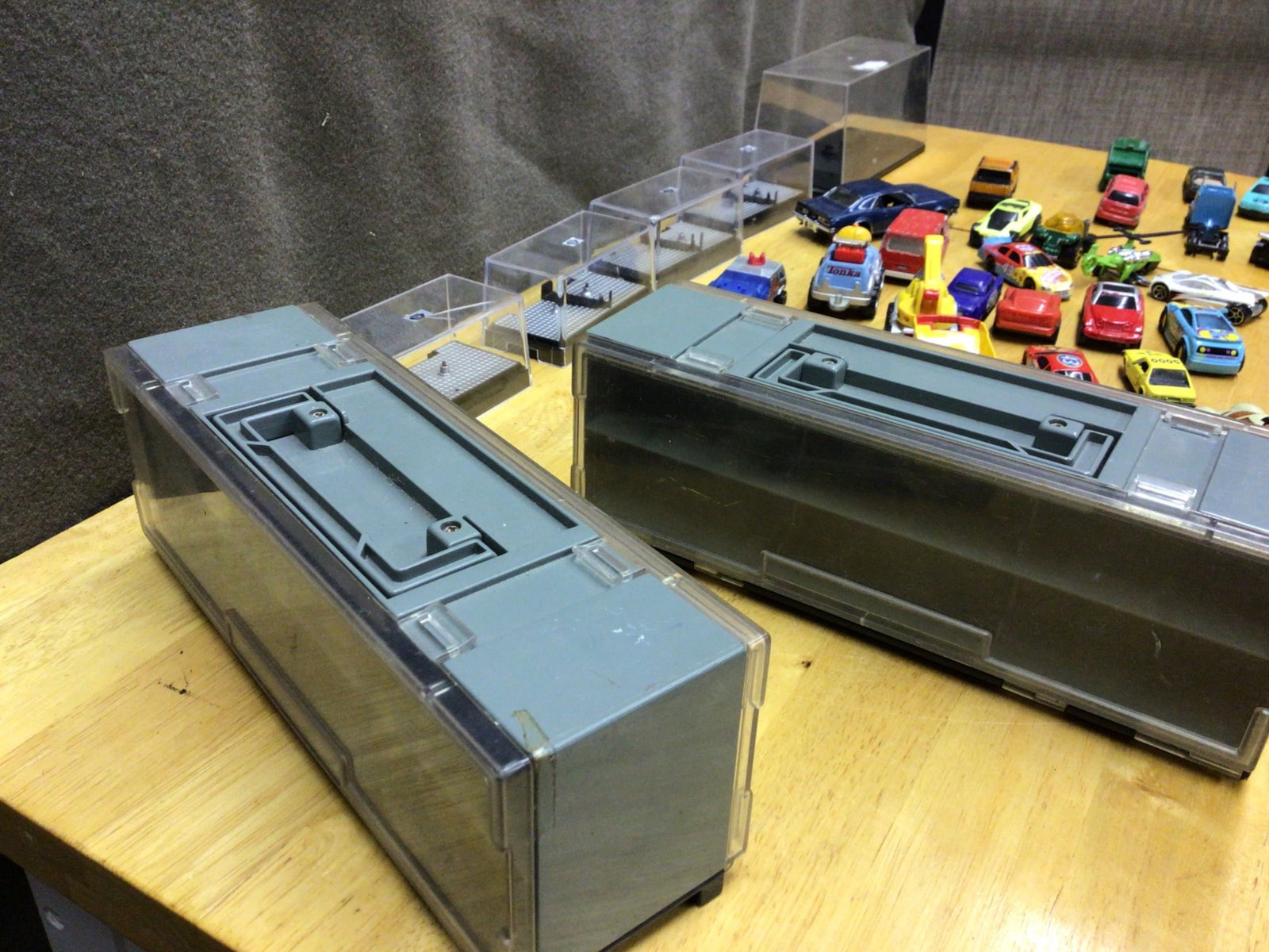 30+ Die-Cast Model Cars and Accessories with Display Cases - 4
