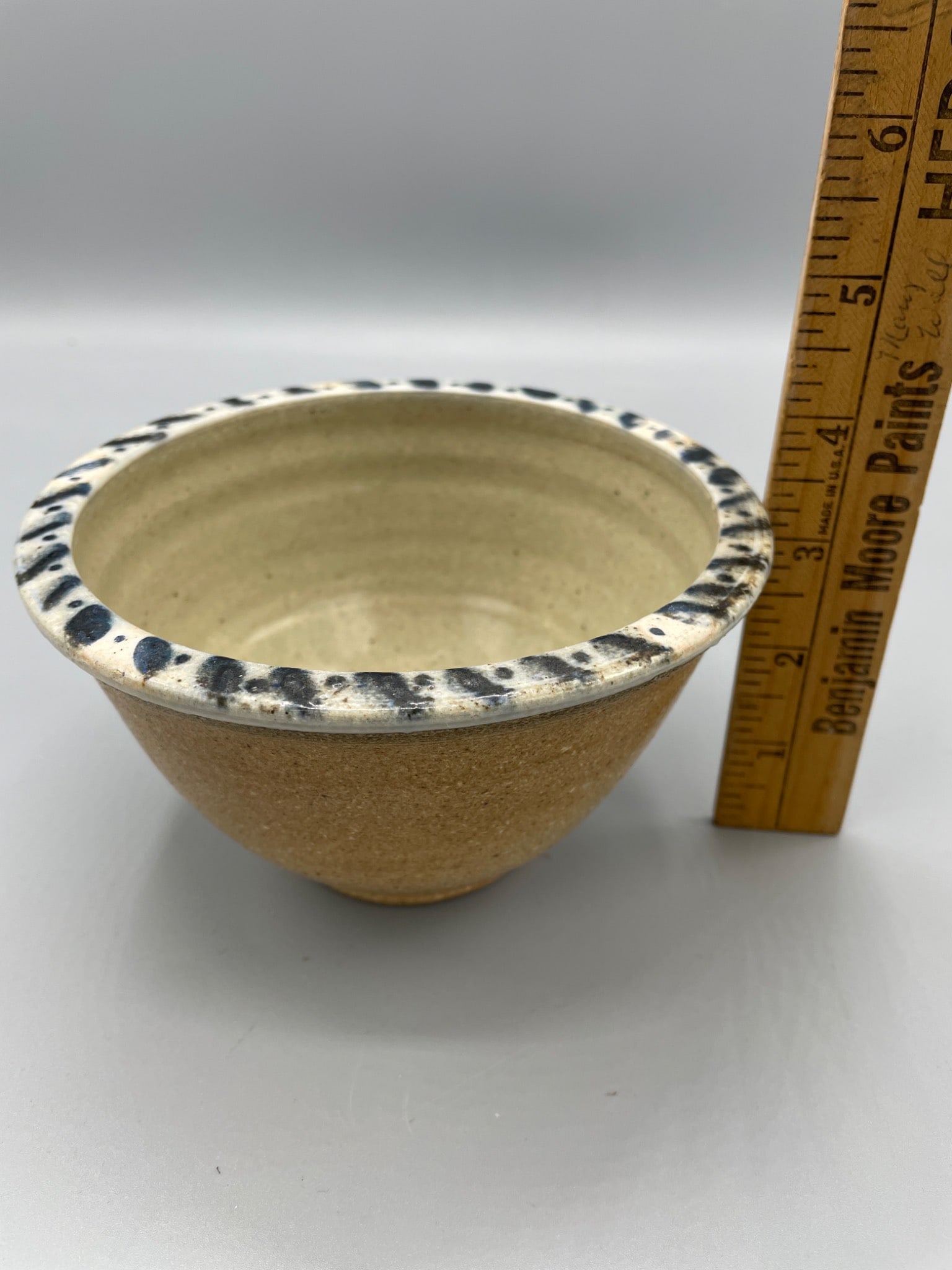 Stoneware Bowl With Blue Speckled Rim, Floral Interior Design - 4