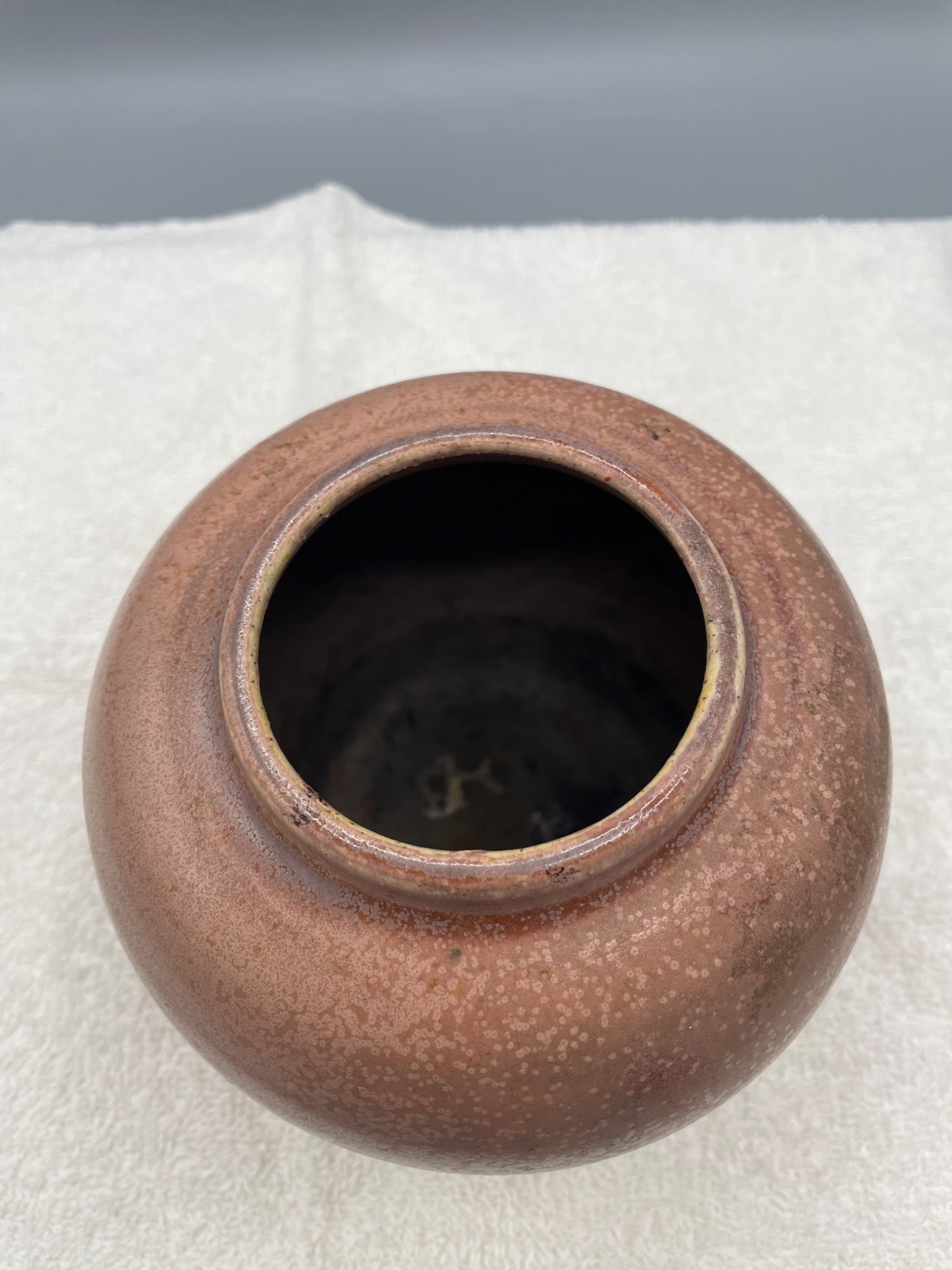 Cherokee Pottery Small Brown Jar with Maker's Mark - 3