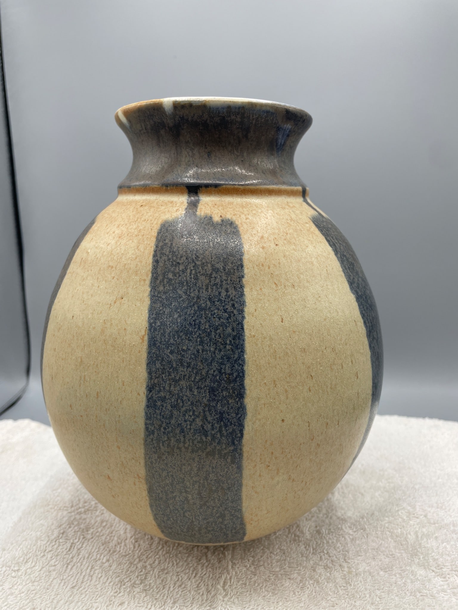 Stoneware Vase with Decorative Glaze and Signed Base (1 of 6)