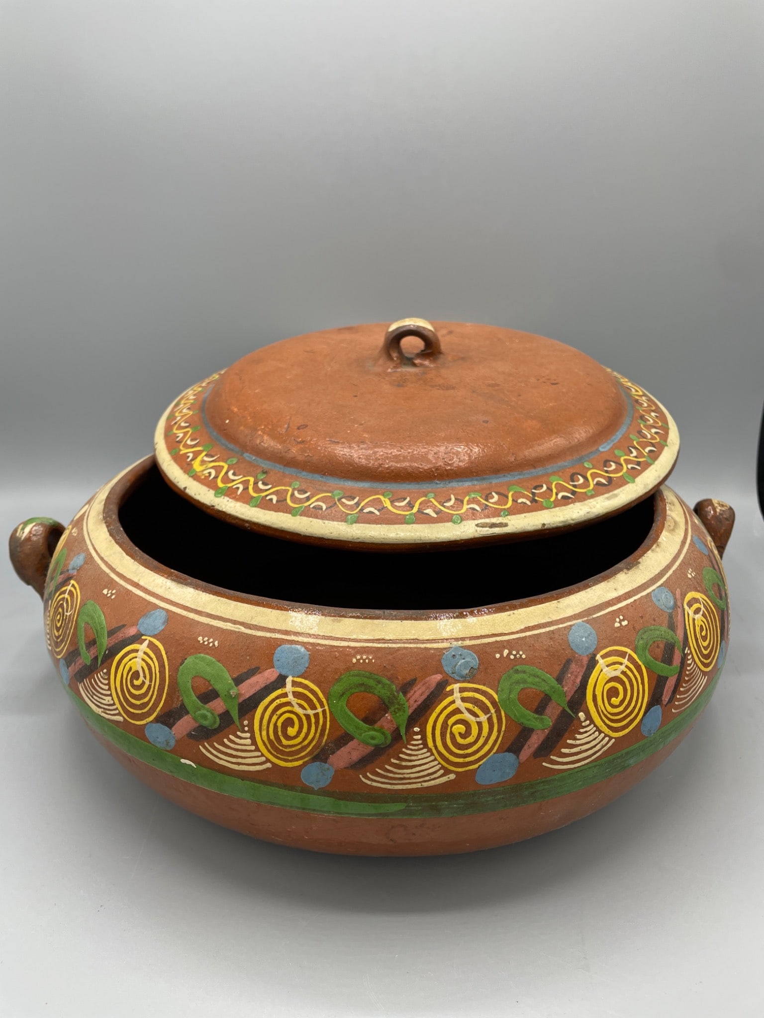 Hand-Painted Earthenware Pot with Lid and Handles - 4