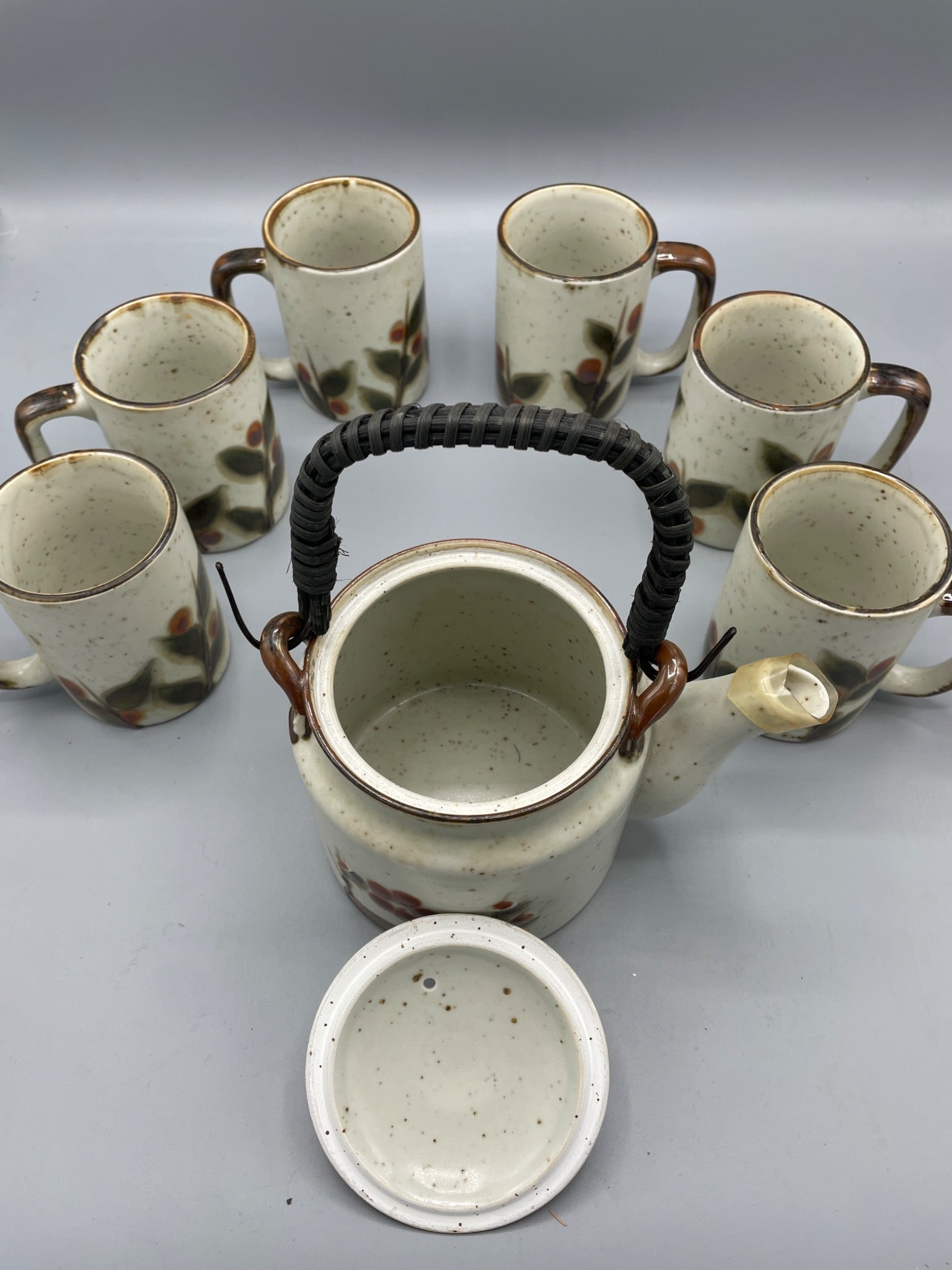 Handcrafted Otagiri Original Japan Teapot Set with Six Mugs - 2