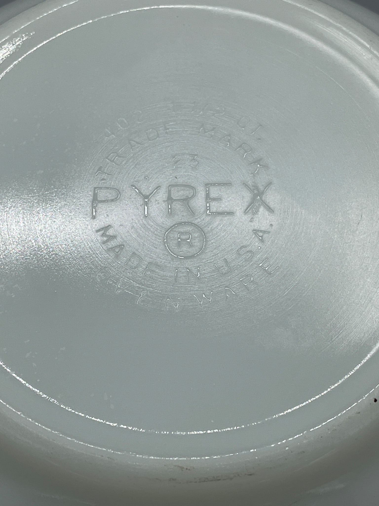 Pyrex Mixing Bowl with Gold Floral Motif, Made in USA - 5