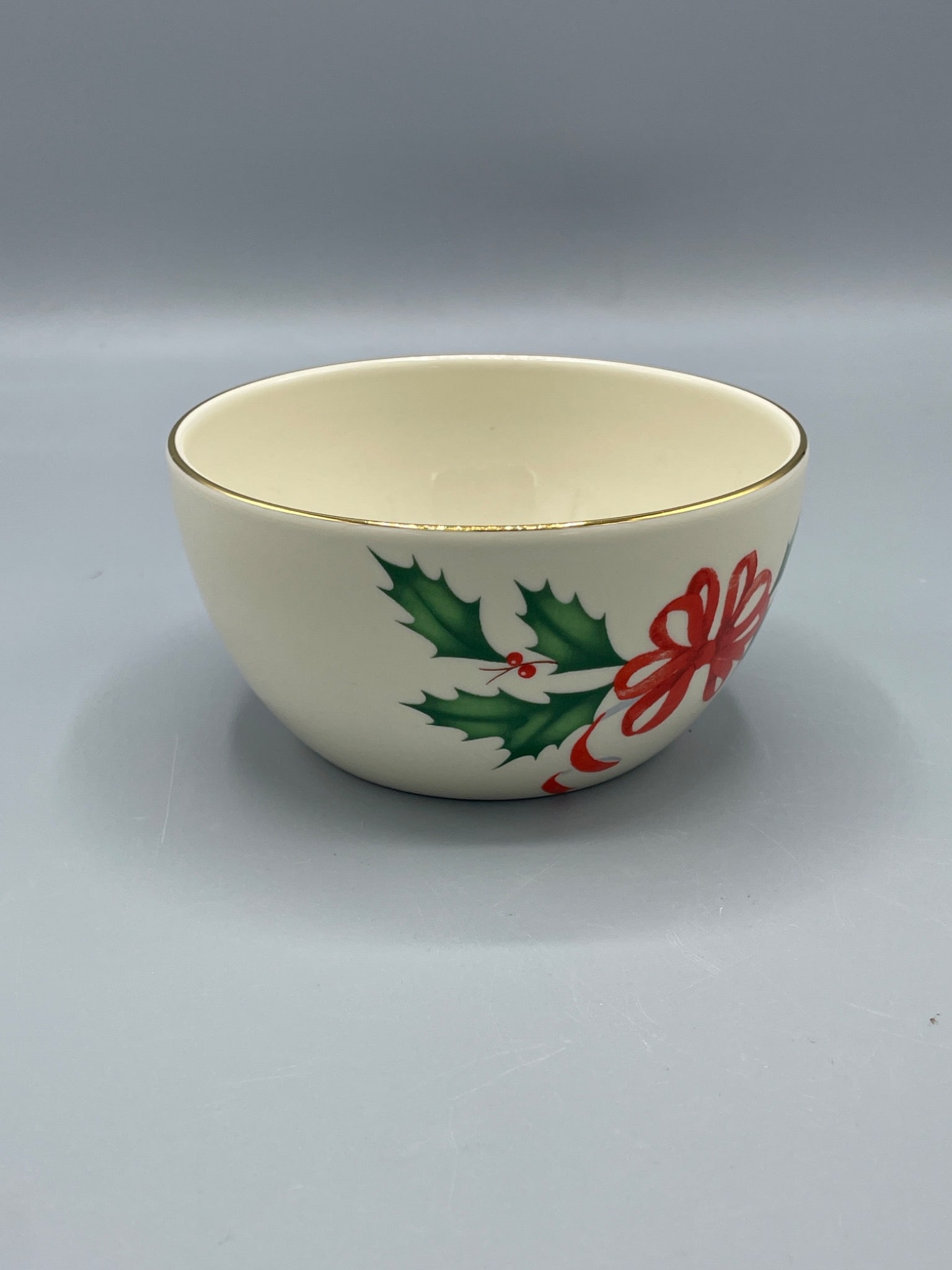 Lenox Holiday Bowl with Gold Accent Rim, 4-Inch Diameter - 2