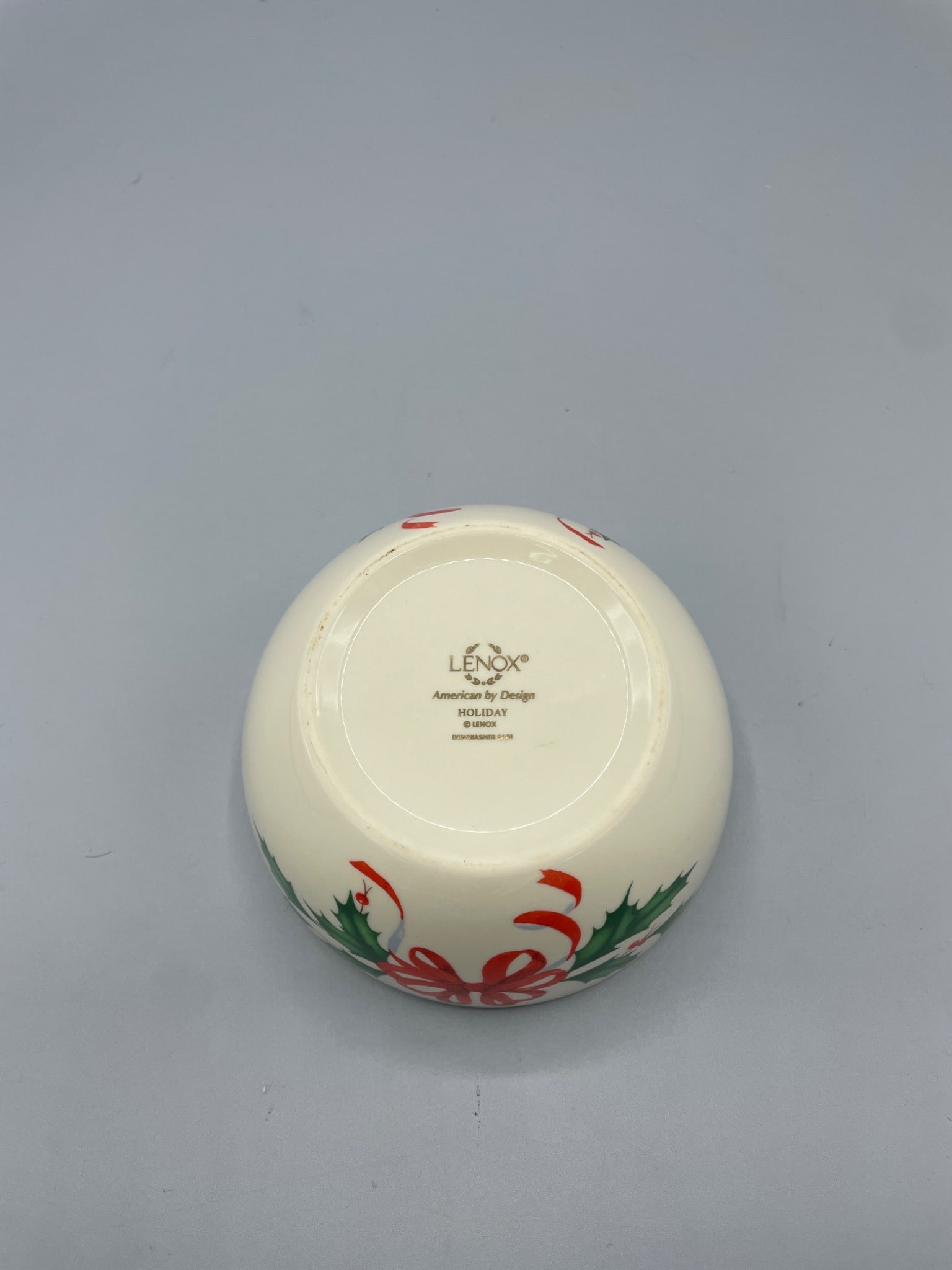 Lenox Holiday Bowl with Gold Accent Rim, 4-Inch Diameter - 4
