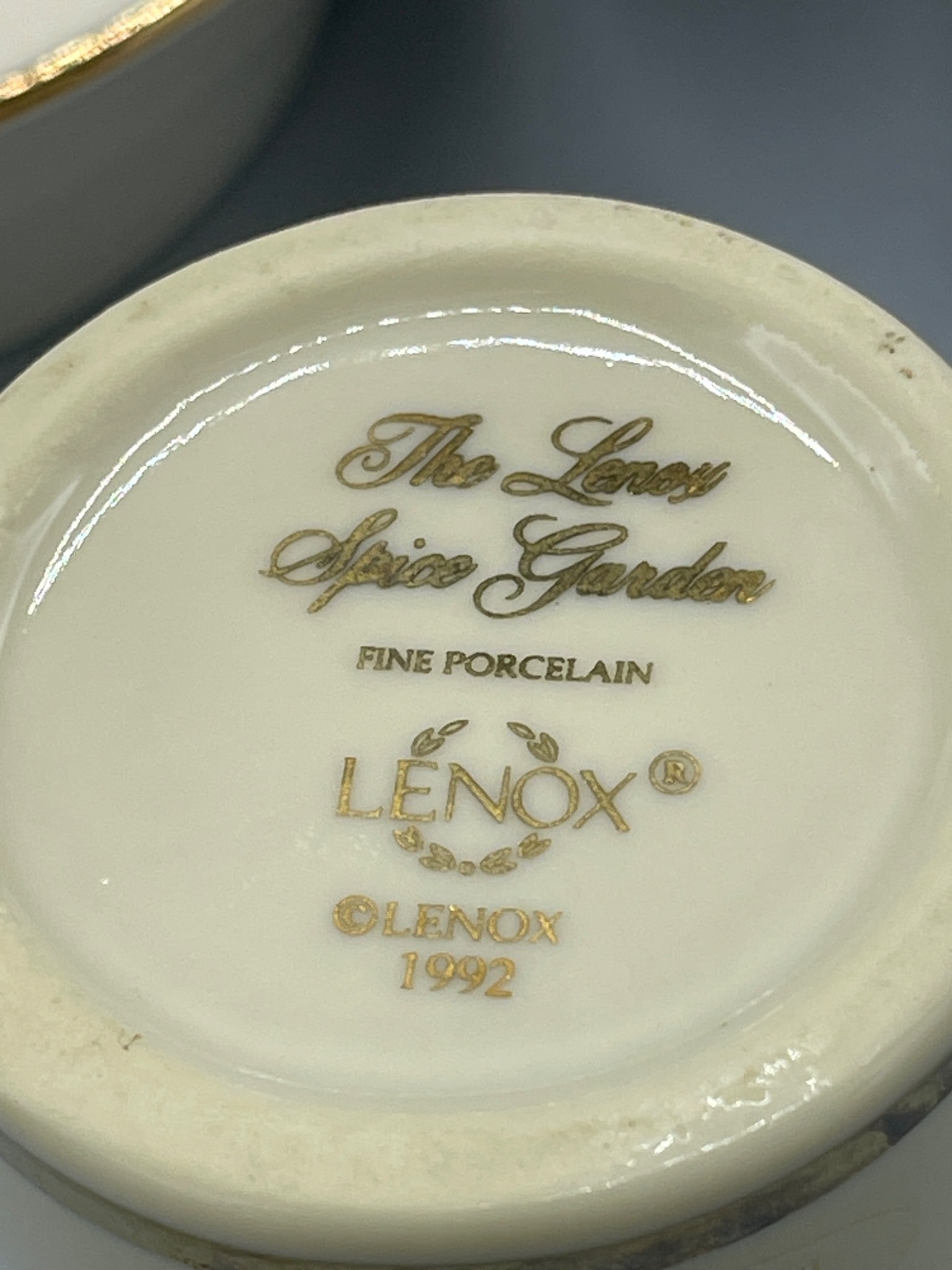 Lenox Spice Garden and Holiday Dimension Collection Porcelain Set - 4