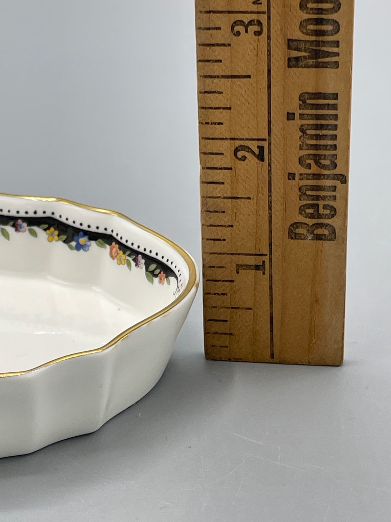 Wedgwood Bone China Osborne Oval Dish Made in England - 5