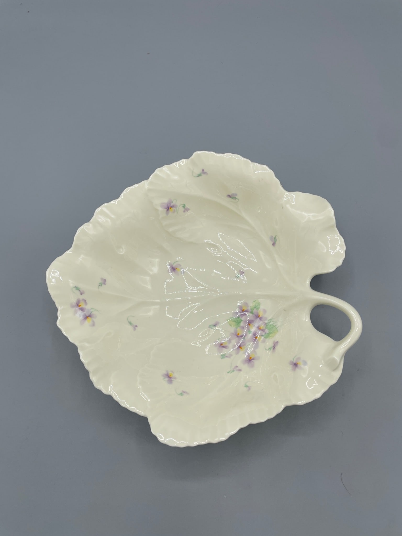 Mikasa Ivory Bone China Bowl, Lila Pattern, Model B2006, Made in Japan - 3