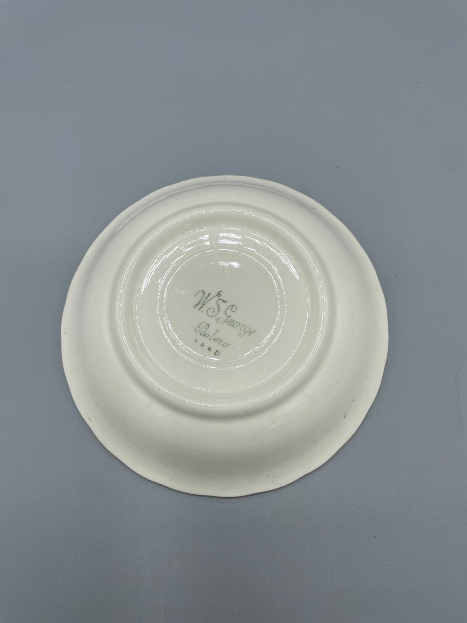 W.S. George Bolero 136D Pink Floral Pattern Bowl with Gold Trim - 3