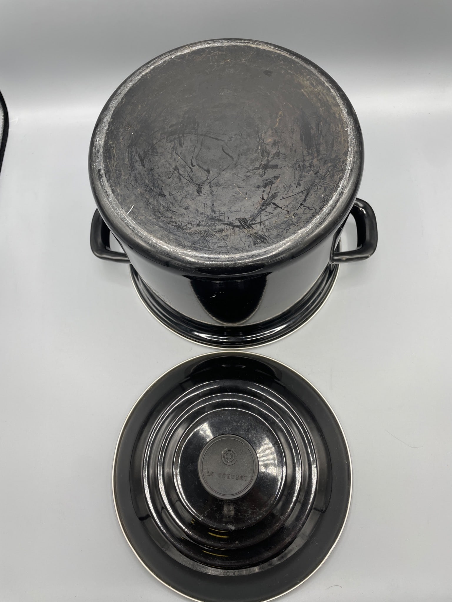 Le Creuset Enamel-on-Steel Stockpot with Lid, Black, Approx. 8-Inch Height - 4