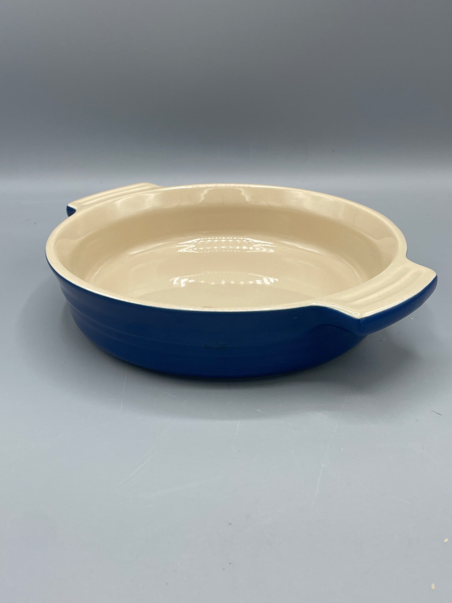 Le Creuset Stoneware 7-10 Baking Dish in Cobalt Blue - 3