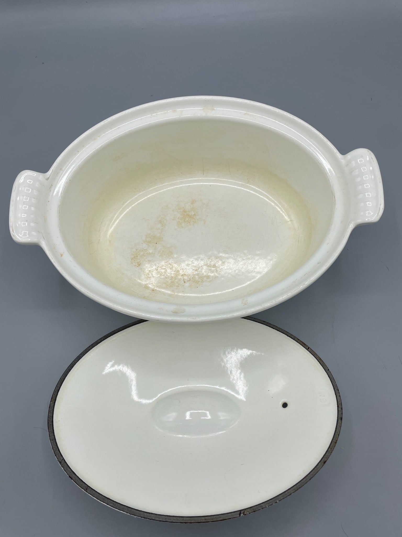White Ceramic Covered Casserole Dish with Handles, Approx. 3-Quart Capacity - 3