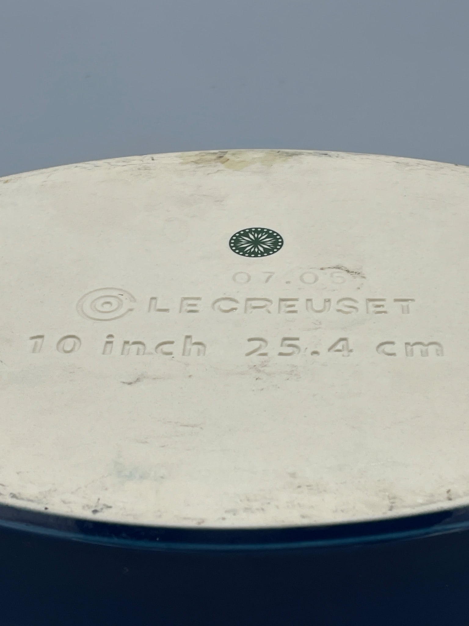 Le Creuset 10 Inch Oval Stoneware Dish in Blue - 4