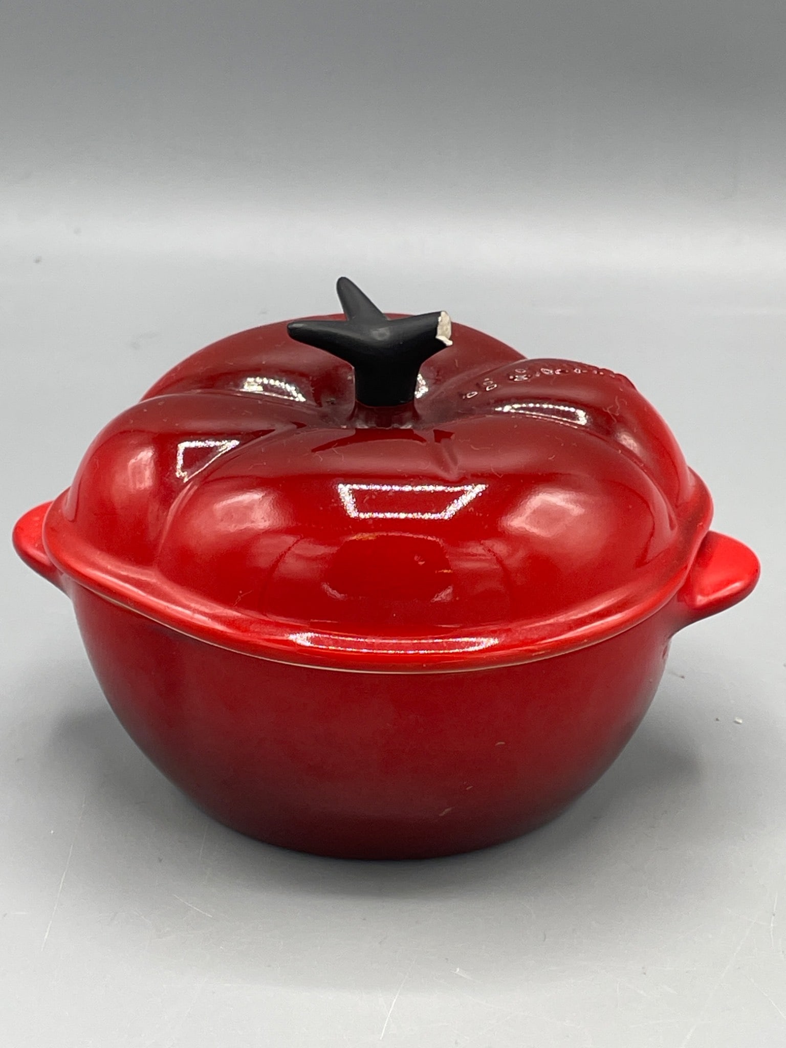 Le Creuset Tomato-Shaped Casserole Dish, Red, Model 0105 - 2