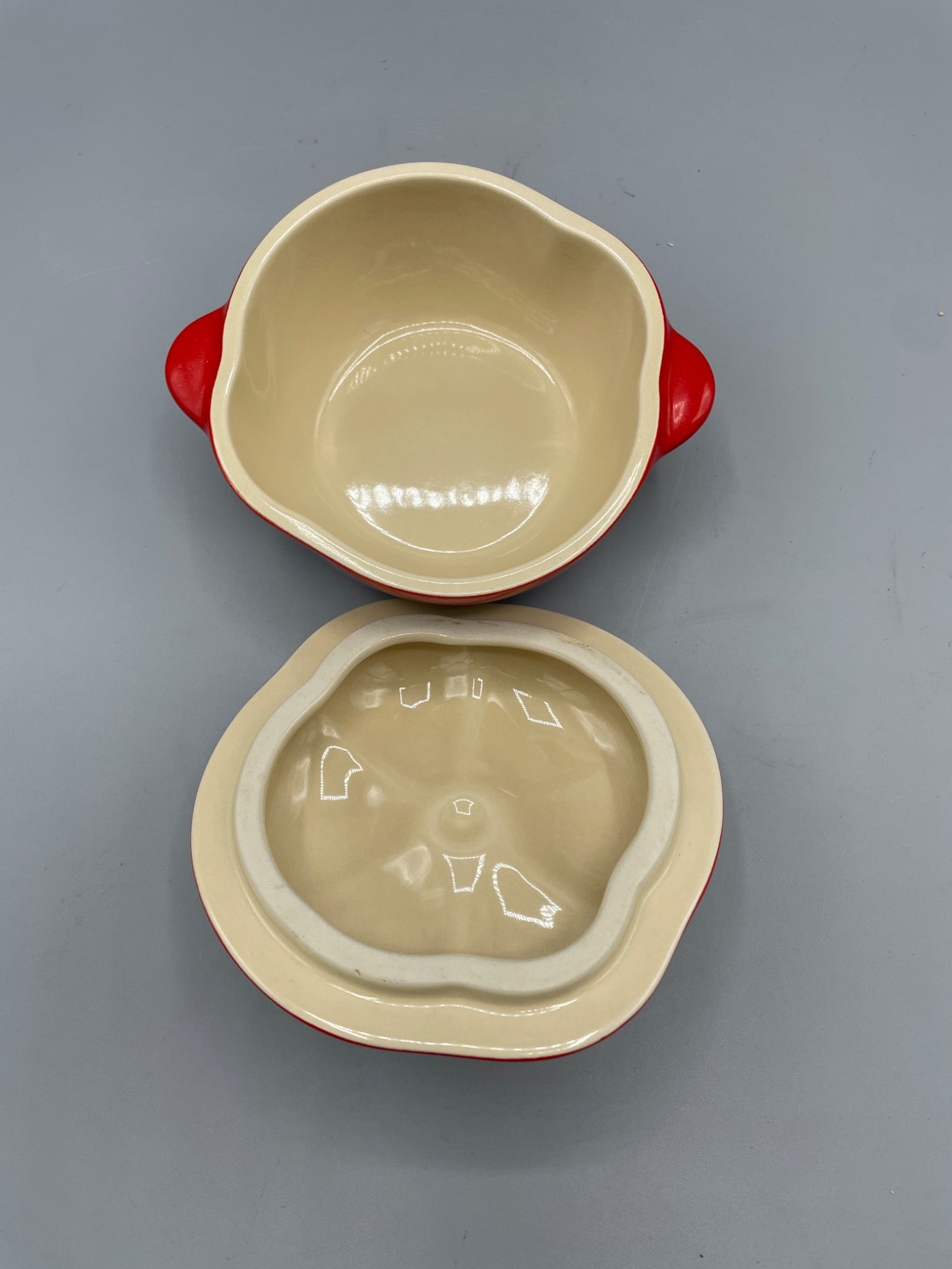 Le Creuset Tomato-Shaped Casserole Dish, Red, Model 0105 - 3